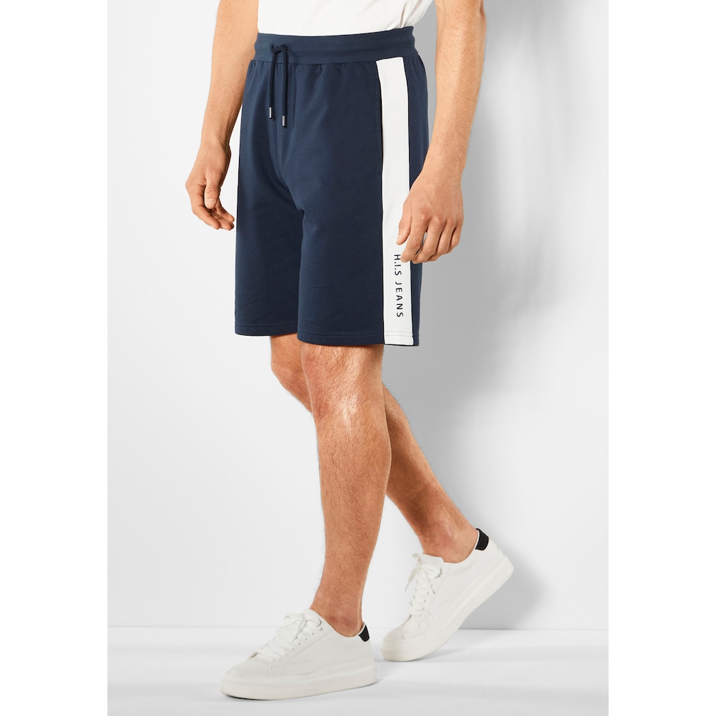 H.I.S Sweatshorts, seitlicher Streifen mit Logodruck
