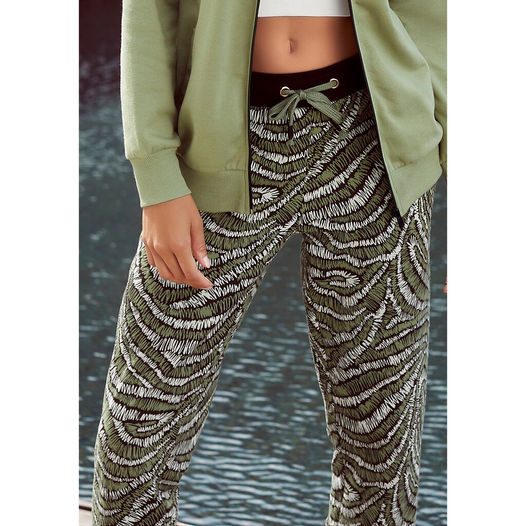 LASCANA Sweathose, mit seitlichen Eingrifftaschen, Loungewear