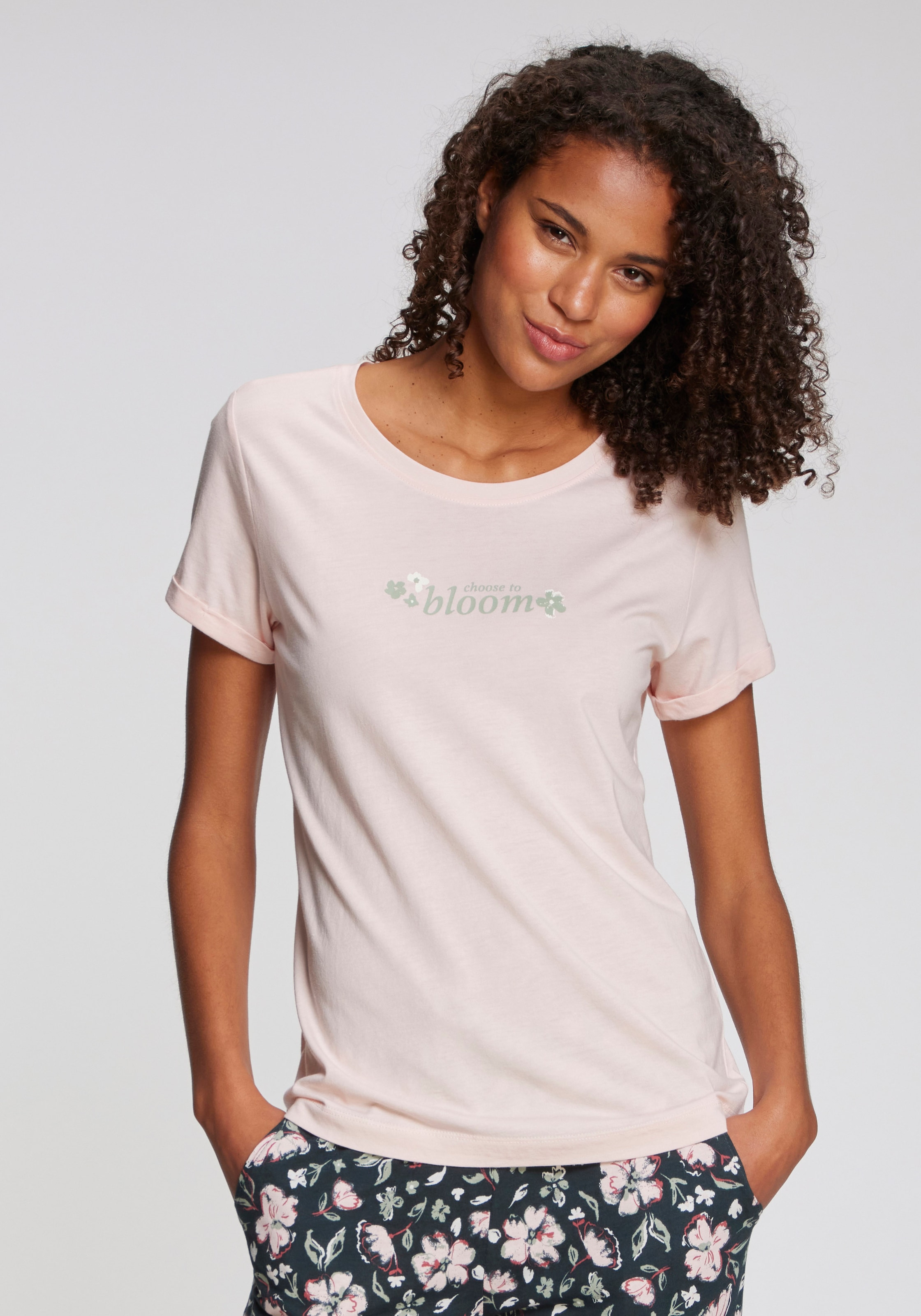 s.Oliver Pyjamaoberteil mit kleinem Frontprint