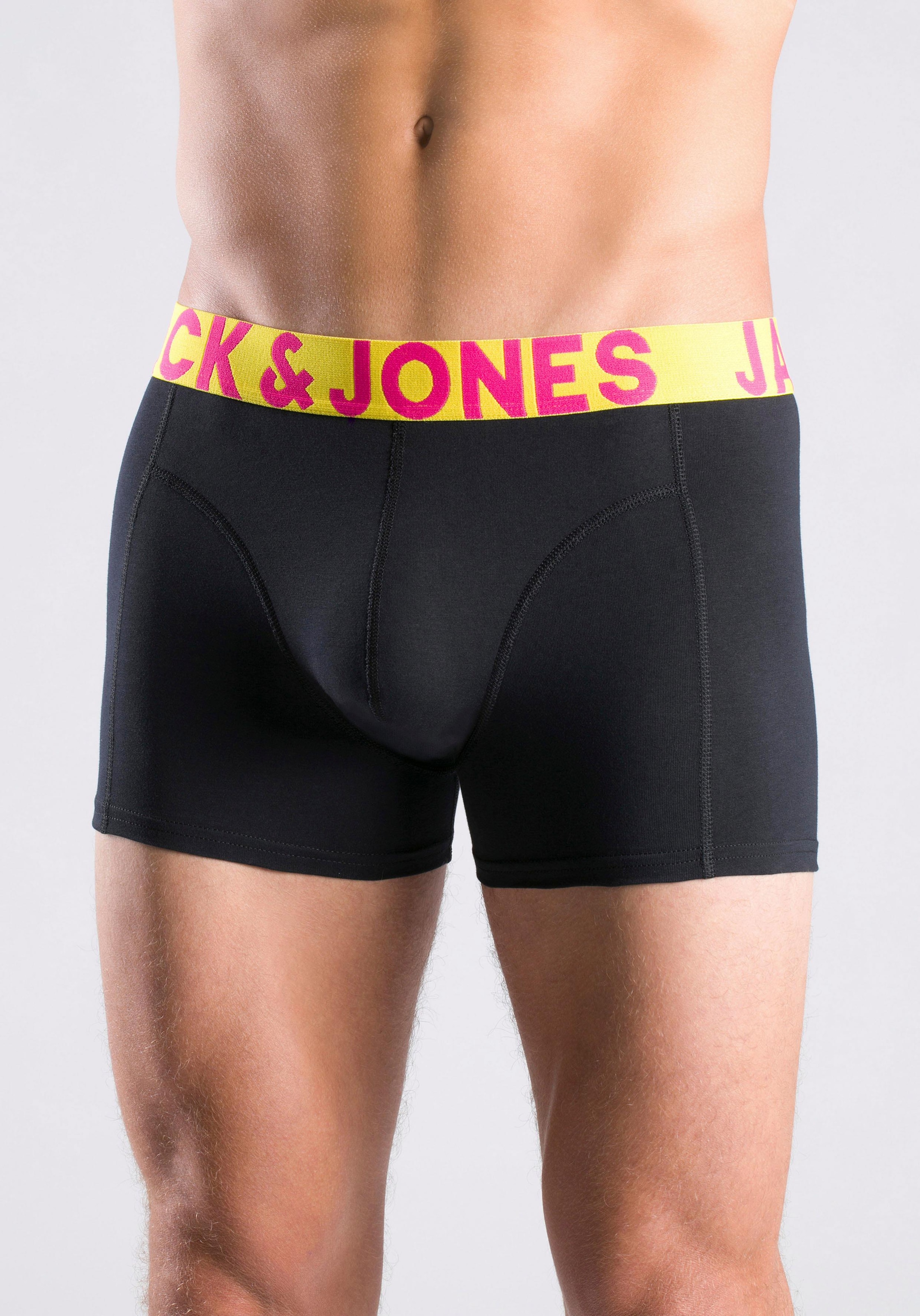Jack & Jones Boxer »JACCRAZY im Dreierpack mit kontrastfarbenem Bund und Stretchkomfort«, 3 cuis unifarben mit Farbeinsatz, modisch, eng anliegend, Baumwollmischung