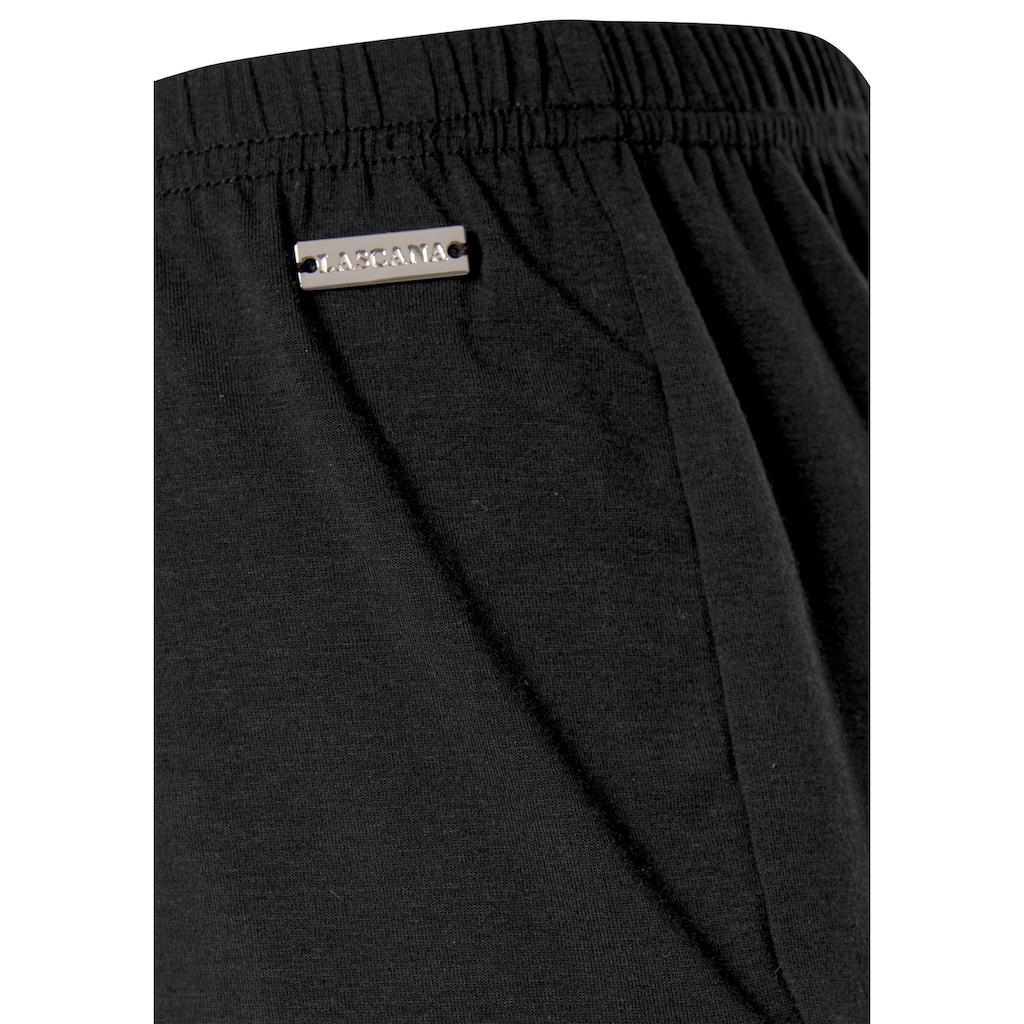 LASCANA Shorts, mit Spitzeneinsätzen