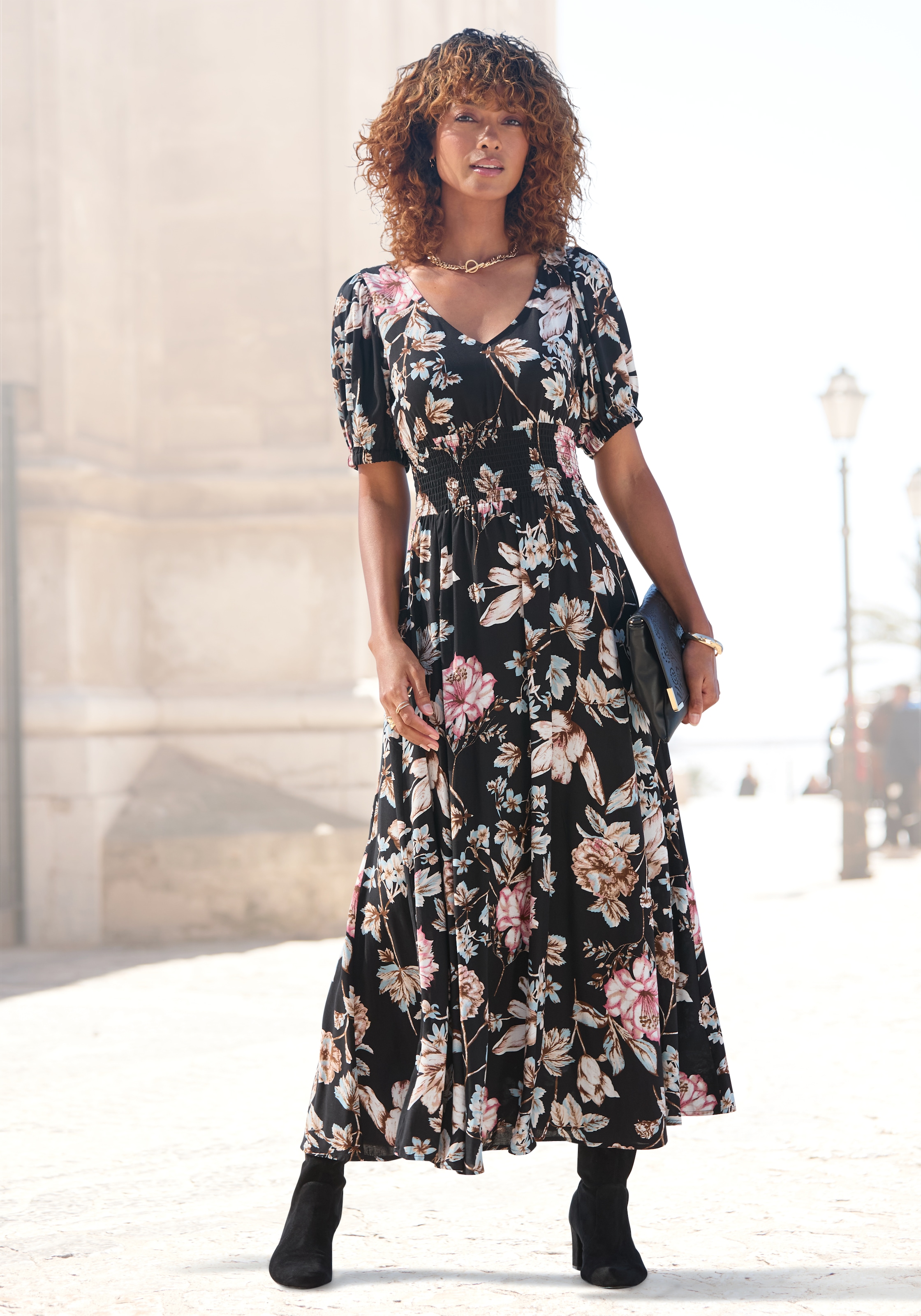 LASCANA Maxikleid mit Blumendruck und leichten Puffärmeln, Sommerkleid, casual-elegant