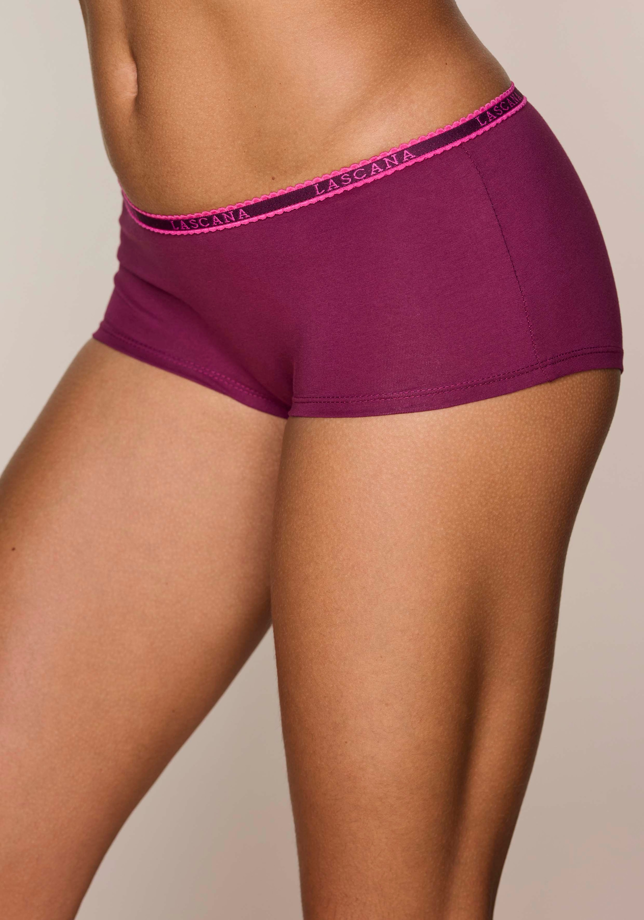 LASCANA Panty 4er-Pack,  aus elastischer Baumwoll-Qualität