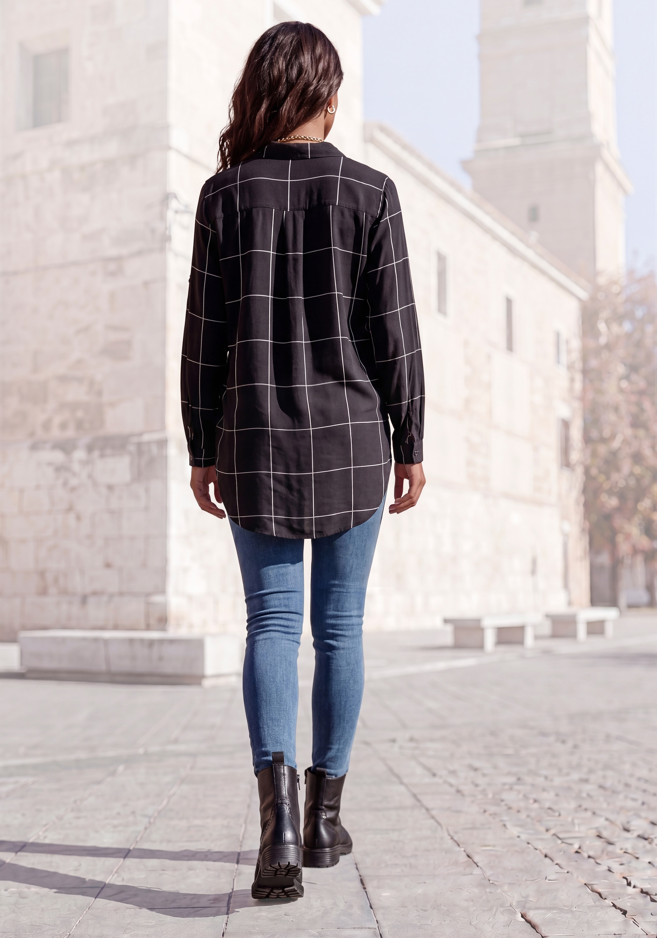 LASCANA Hemdbluse mit Karomuster und Blusenkragen, Karohemd im Business-Look
