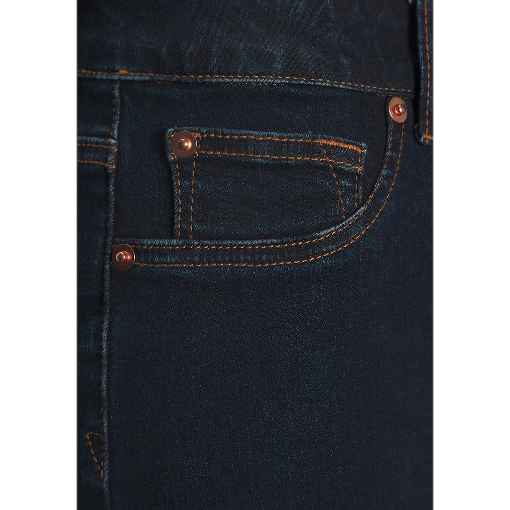 LASCANA Jeansjeggings, mit Stretch-Anteil in Röhrenform