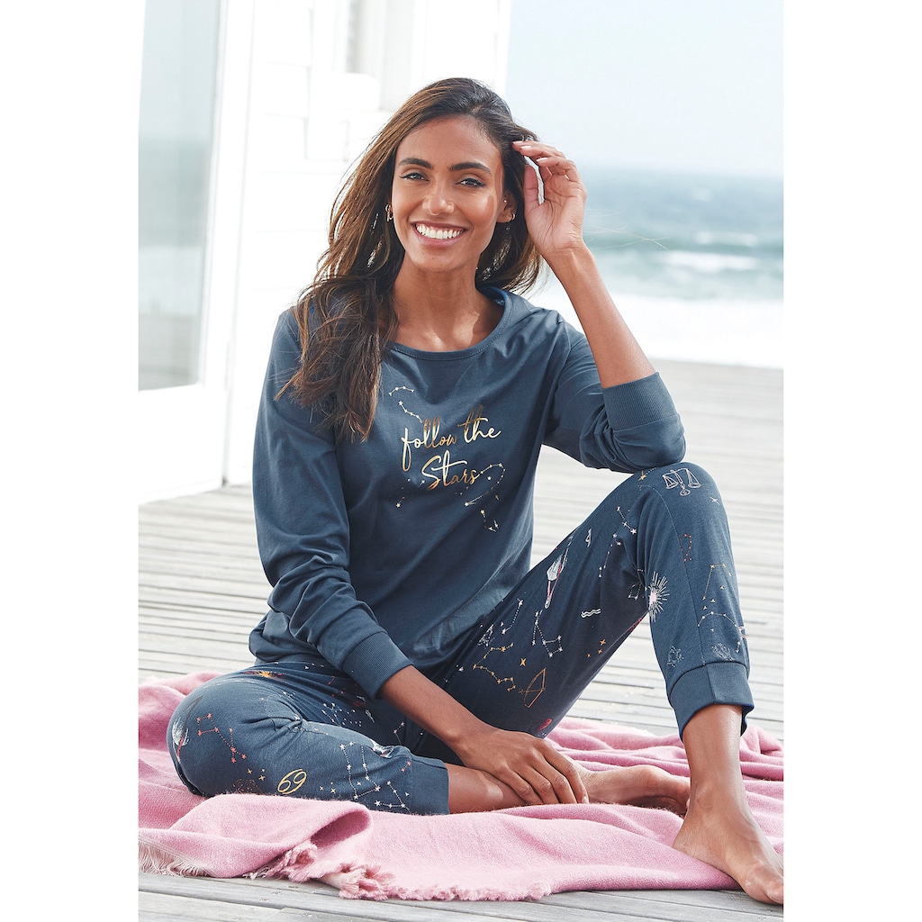 Vivance Dreams Pyjama, (2 tlg.), mit Galaxy-Print