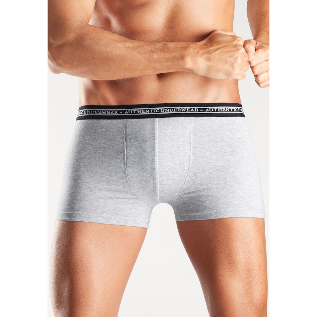AUTHENTIC UNDERWEAR Boxer »Boxershorts für Herren«, (Packung, 4 St.), schwarzer Webbund mit Logoschriftzug