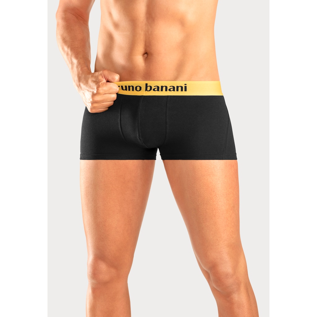 Bruno Banani Hipster, (Packung, 4 St.), knapp sitzende Boxershorts mit Logo Webbund aus Baumwollmischung