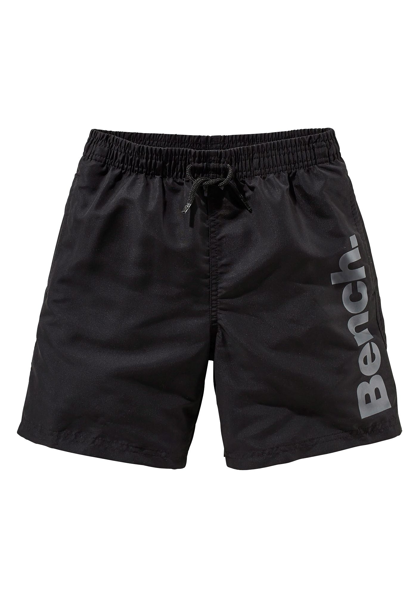 Bench. Short de bain mit trendigem Logoschriftzug