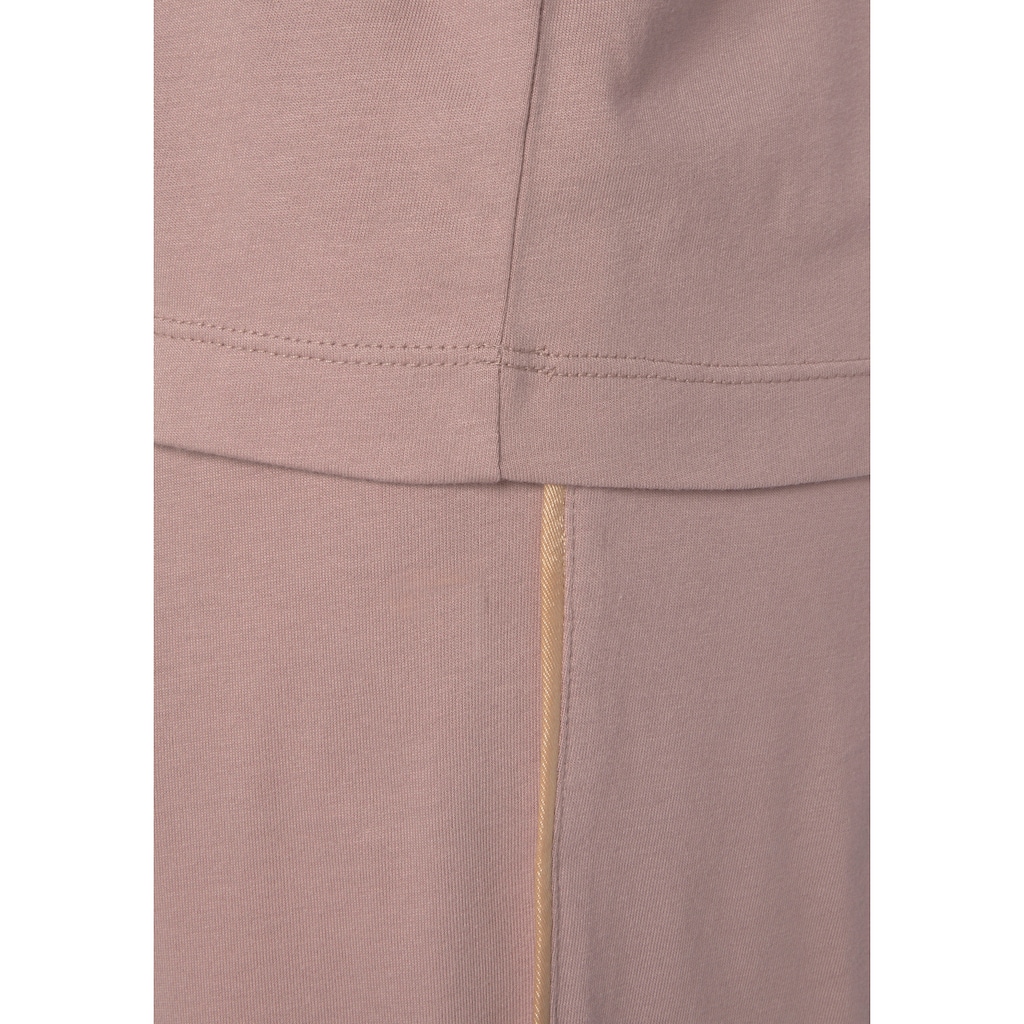 Vivance Dreams Pyjama, (2 tlg.), mit schönem Foildruck