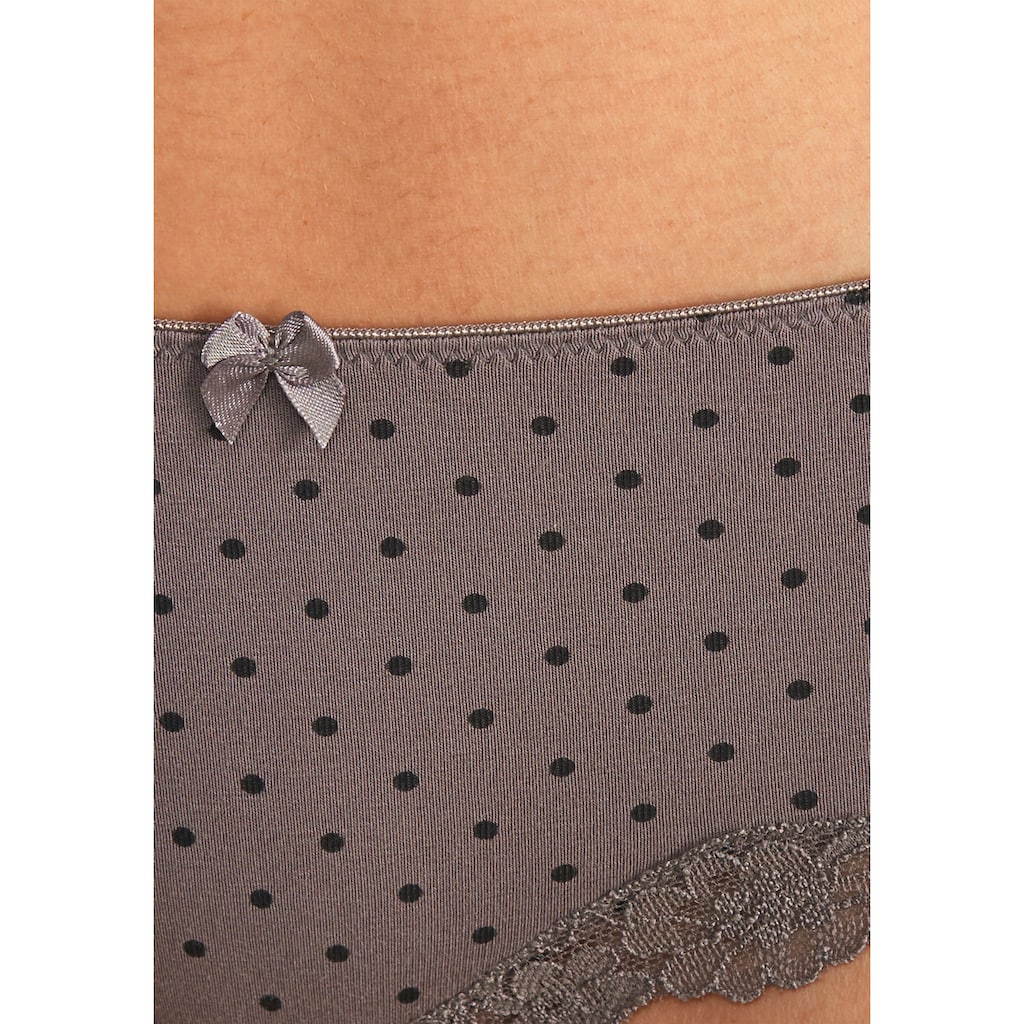 LASCANA Panty, (3er-Pack), aus elastischer Baumwolle mit zarter Spitze
