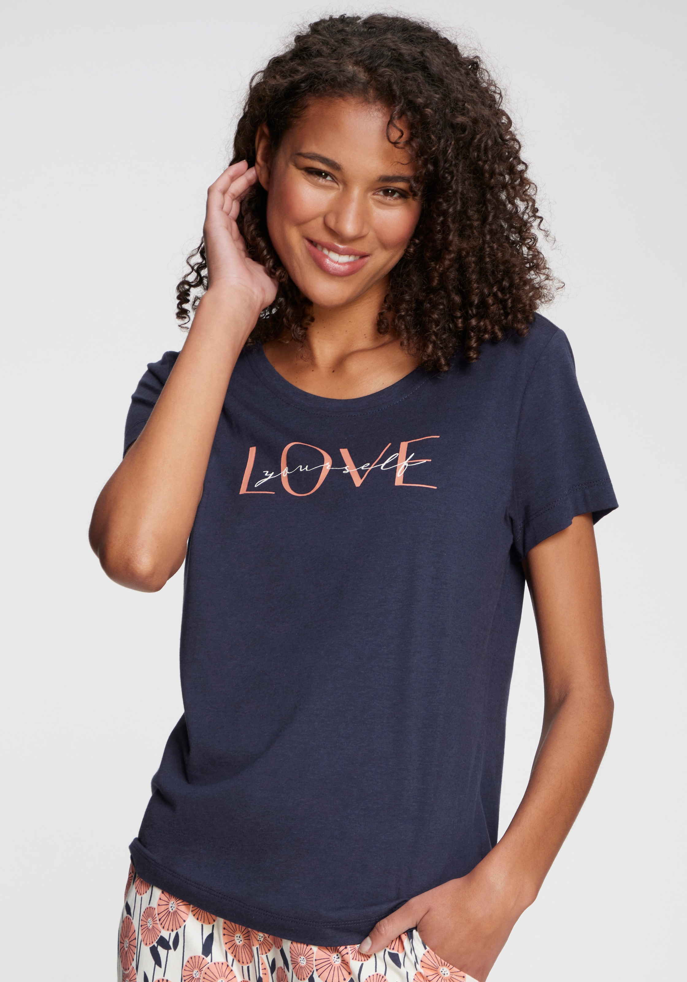 Vivance Dreams Pyjamaoberteil mit schönem Frontprint