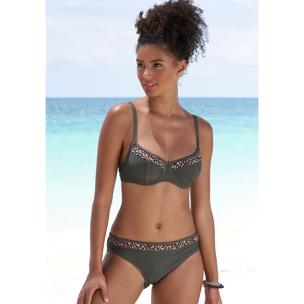 LASCANA Bügel-Bikini-Top »Adelin«, mit bedruckten Einsätzen
