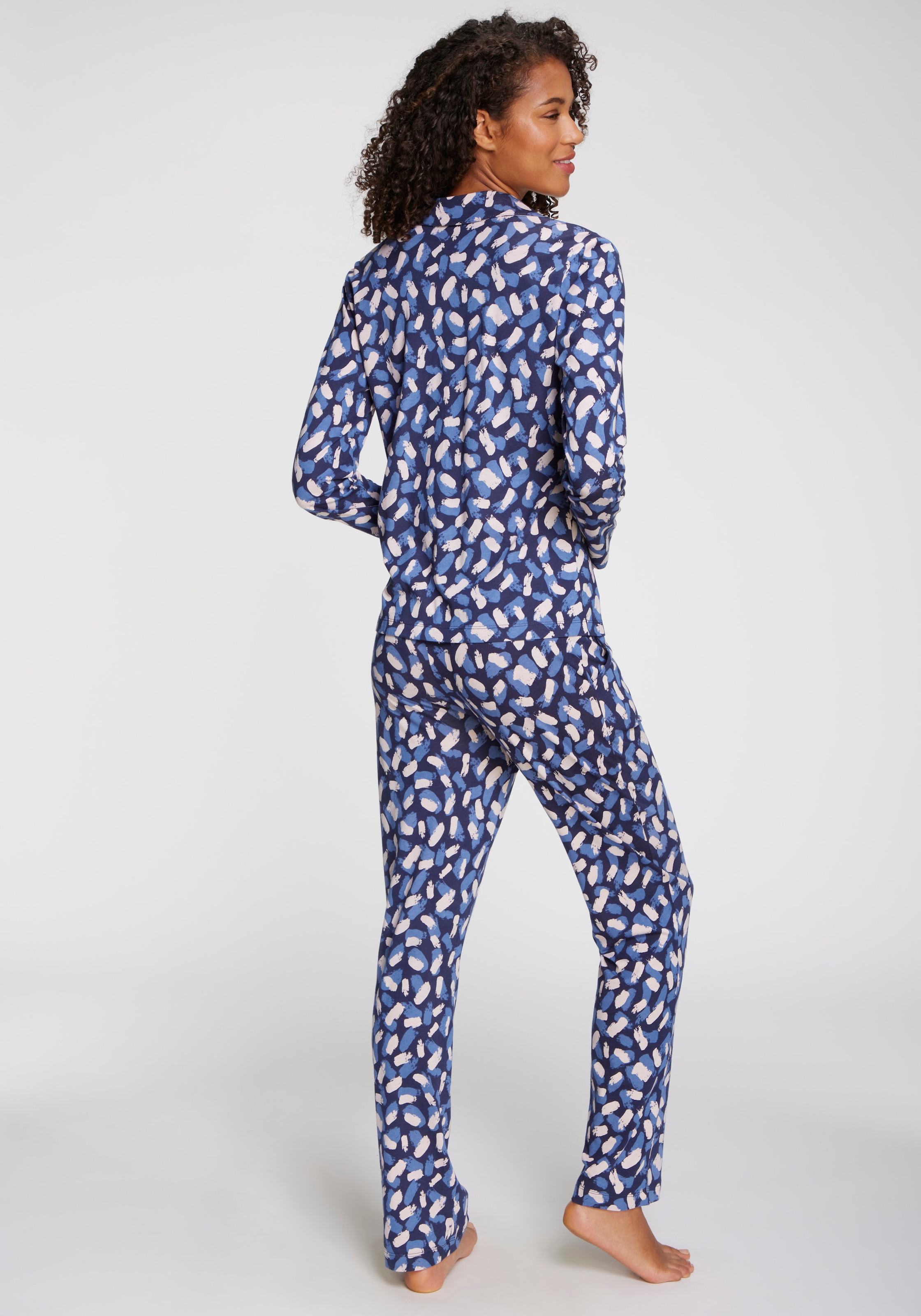 s.Oliver Haut de pyjama Mit schönem Alloverdruck