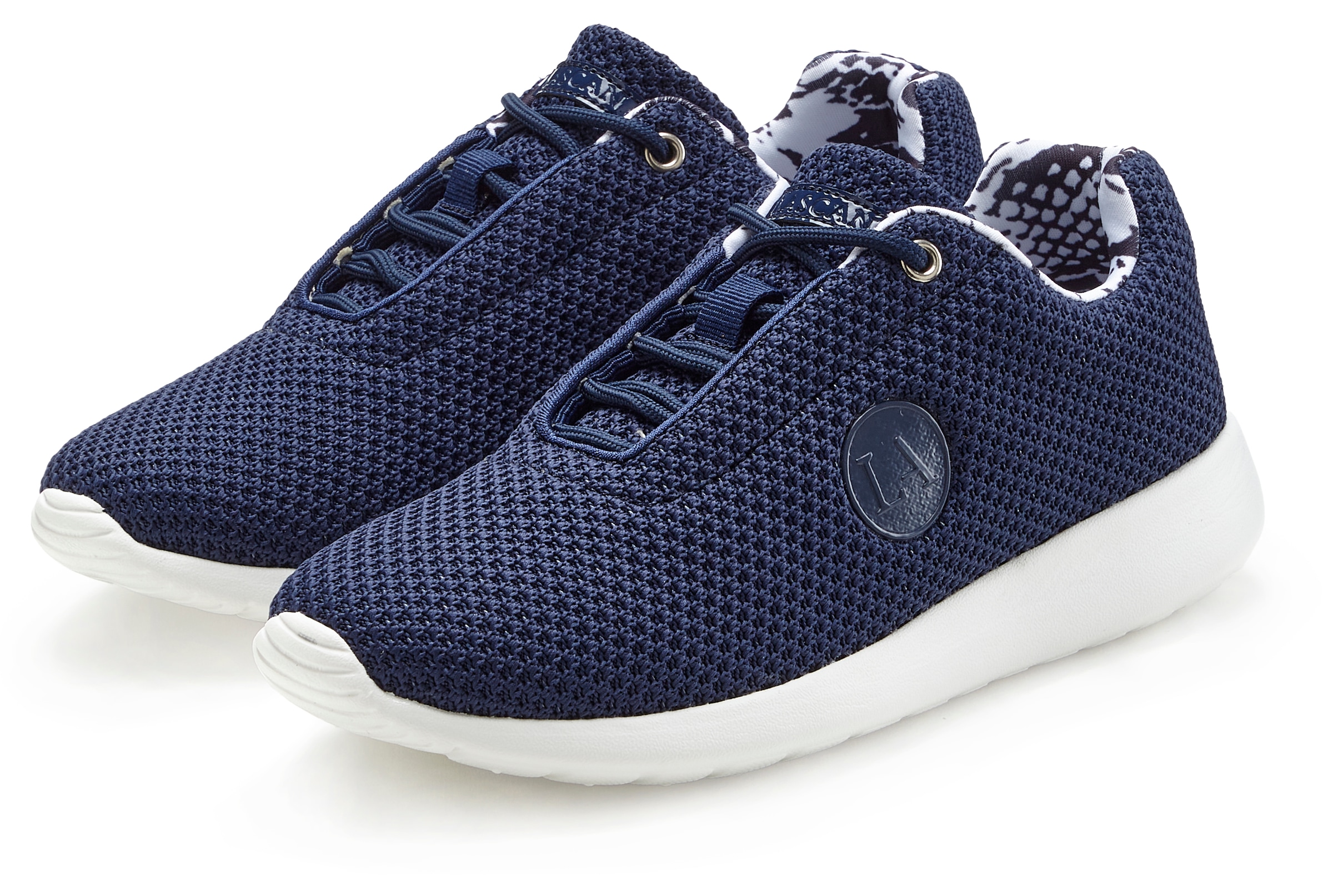LASCANA ACTIVE Sneaker mit Wohlfühlinnensohle, Schnürhalbschuh, Freizeitschuh VEGAN