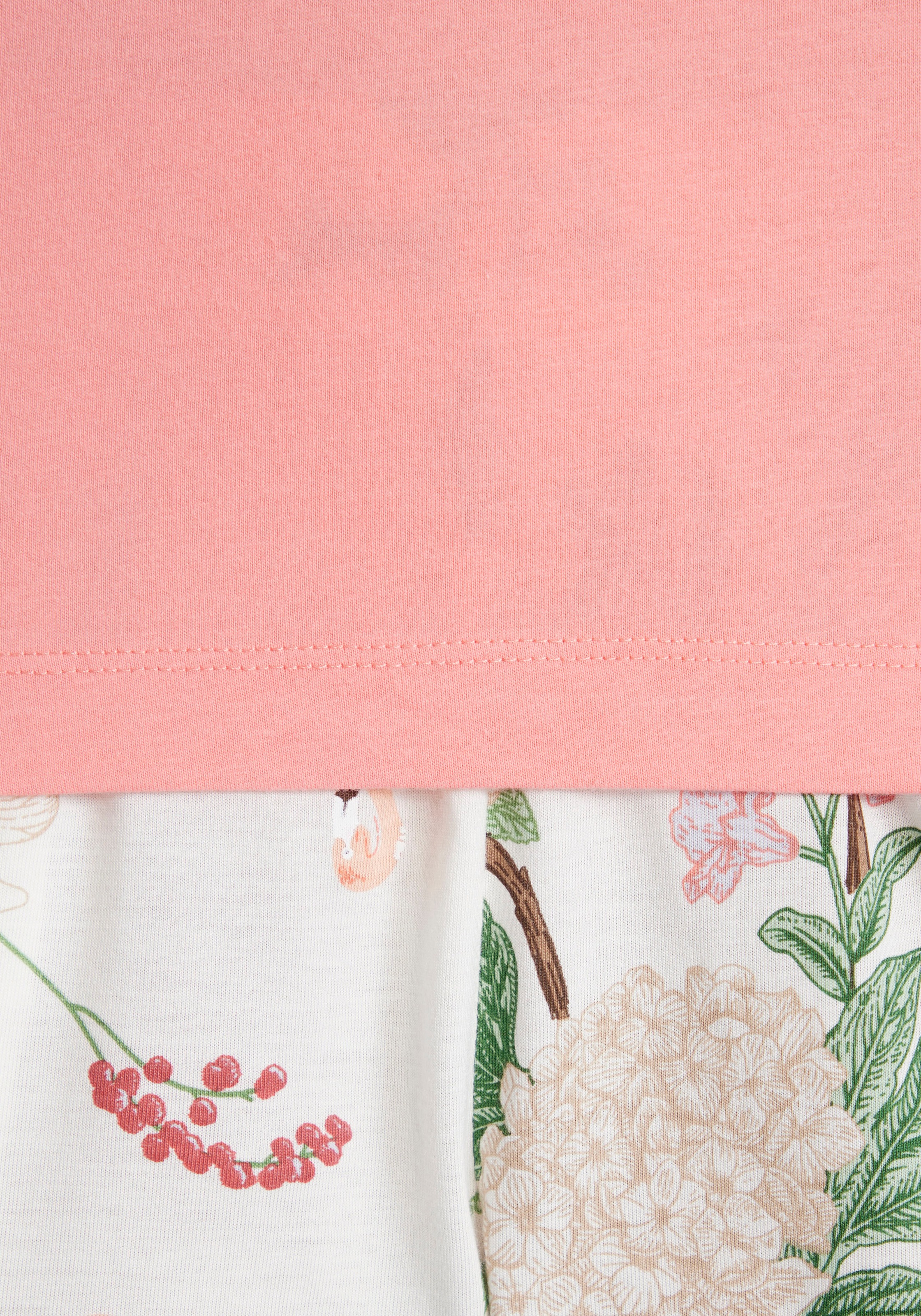LASCANA Pyjama 2 tlg. mit elegantem Blumenmuster