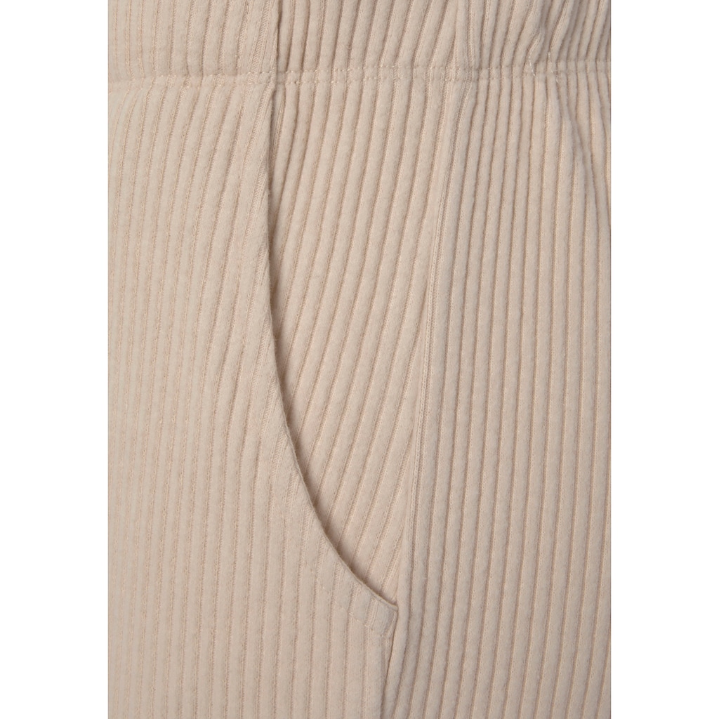 s.Oliver Relaxhose, Sweathose aus Ripp-Qualität mit Einrifftaschen, Loungewear