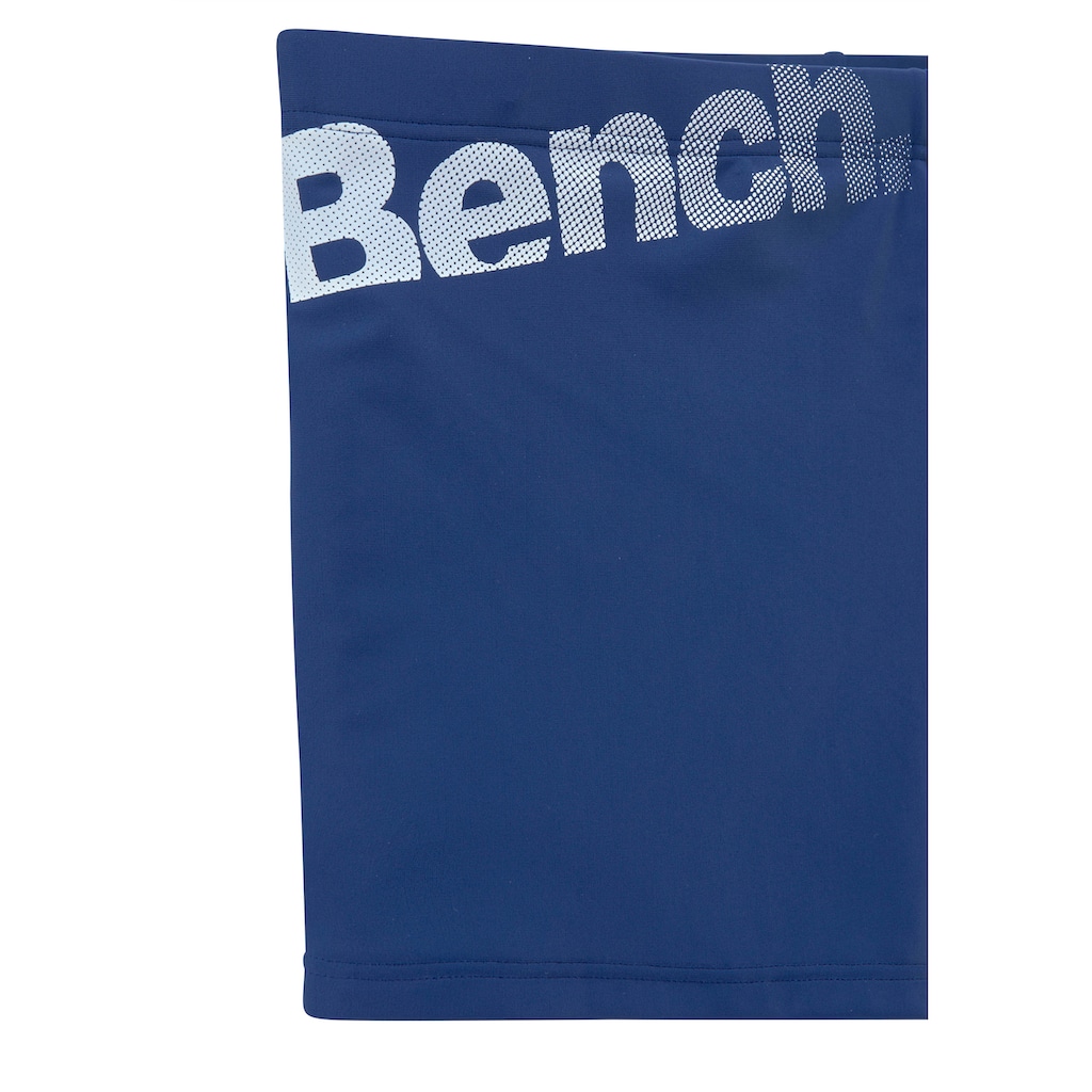 Bench. Boxer-Badehose, mit Bench-Schriftzug