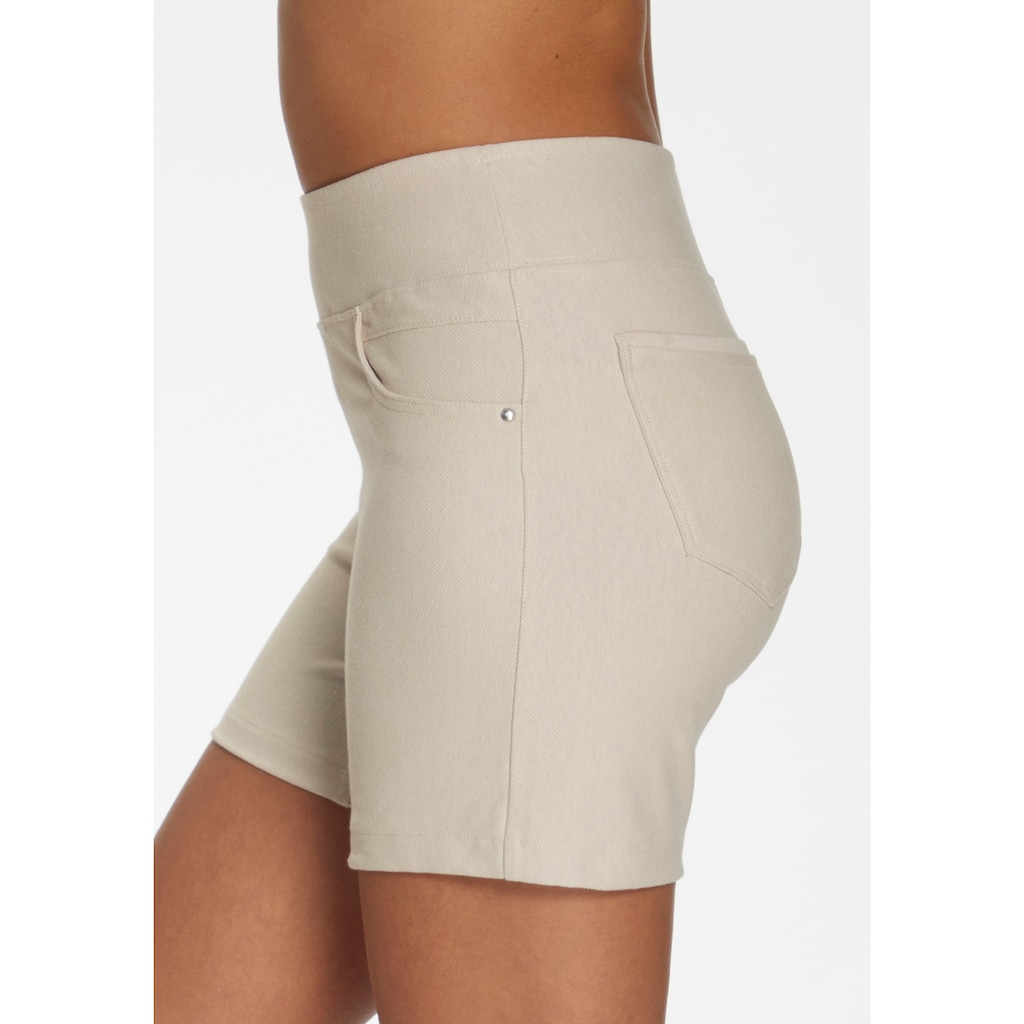 H.I.S Shorts, im Schlupfhosen Style