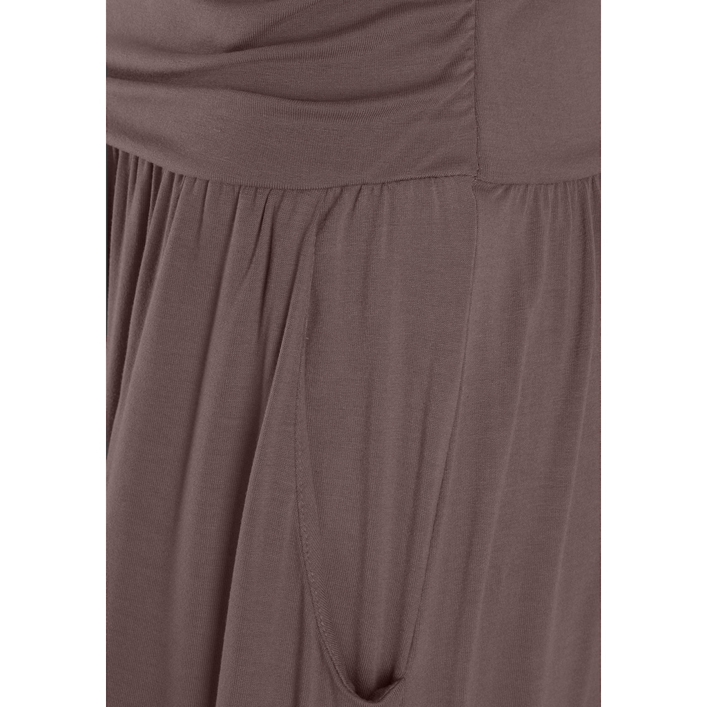 LASCANA Maxikleid, mit schmalem Oberteil und Taschen, schulterfrei, Sommerkleid, Basic