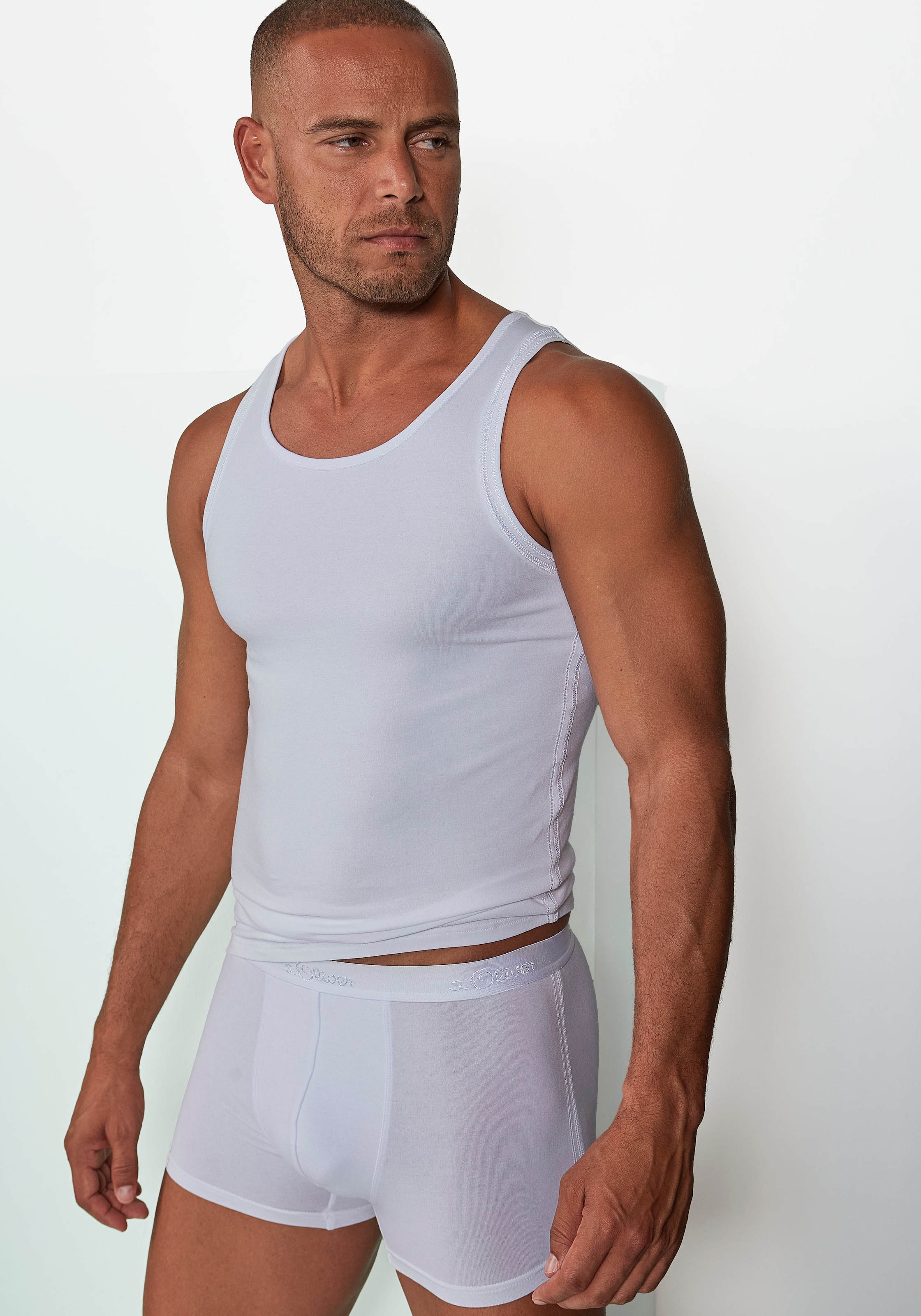 s.Oliver Unterhemd 1 Stk. Unterhemd mit Overlock-Nähten aus Baumwollmischung