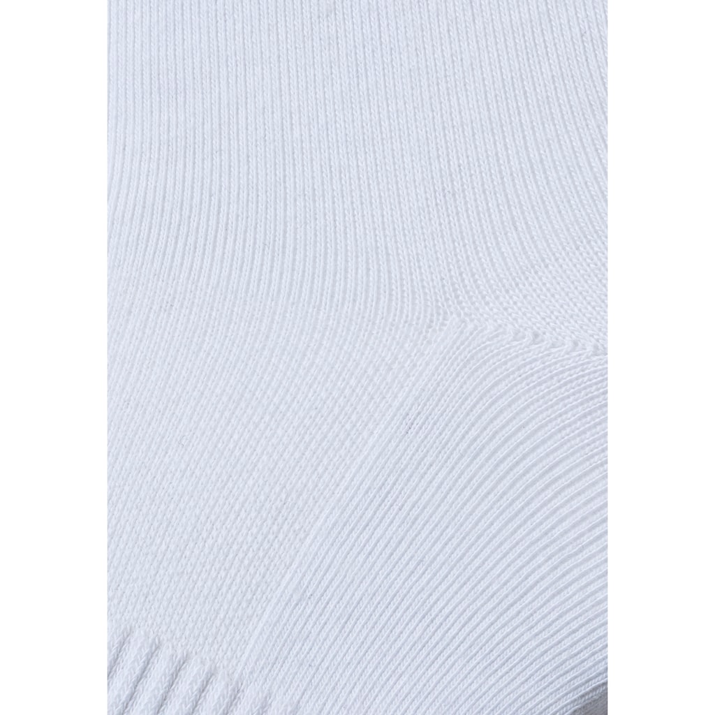 Bench. Sportsocken, (Packung, 6 Paar), mit antibakterieller Feuchtigkeitsregulierung