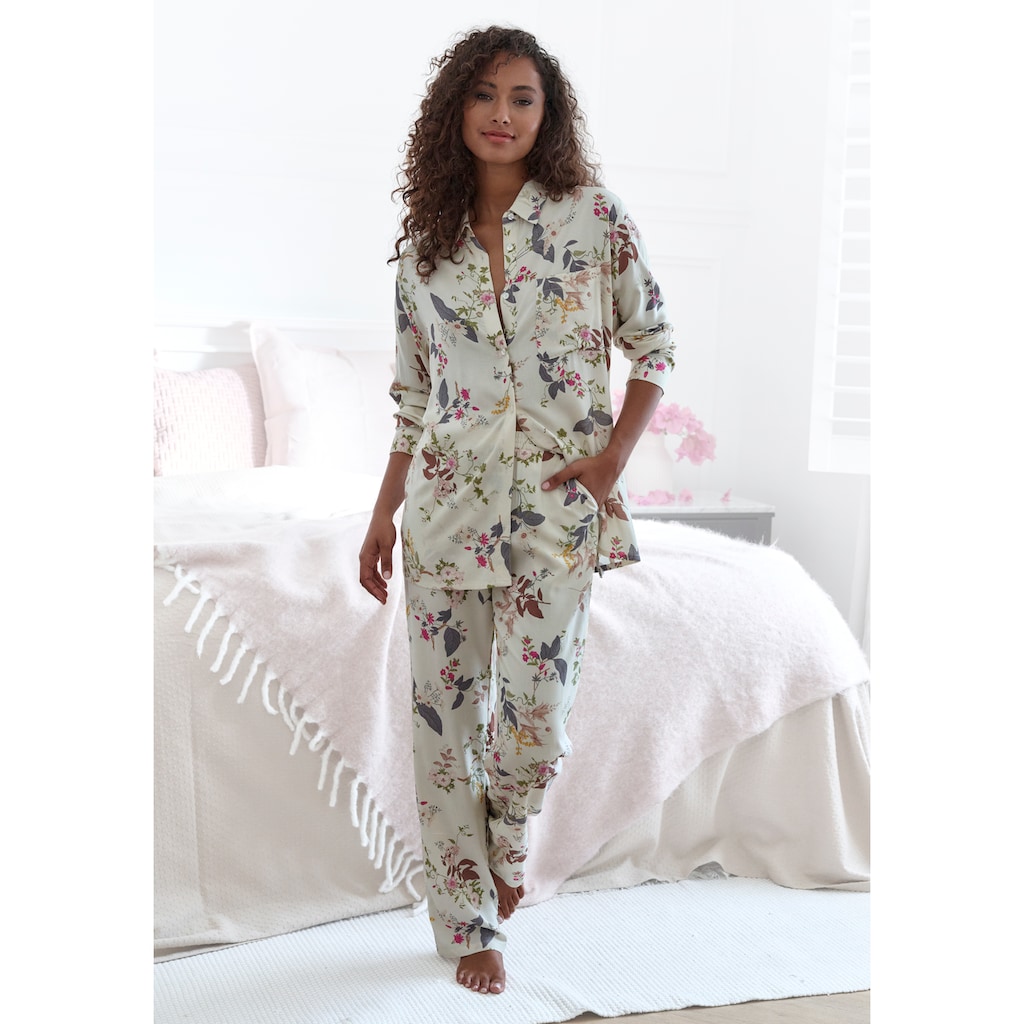 LASCANA Pyjama, (2 tlg.), im klassischen Stil