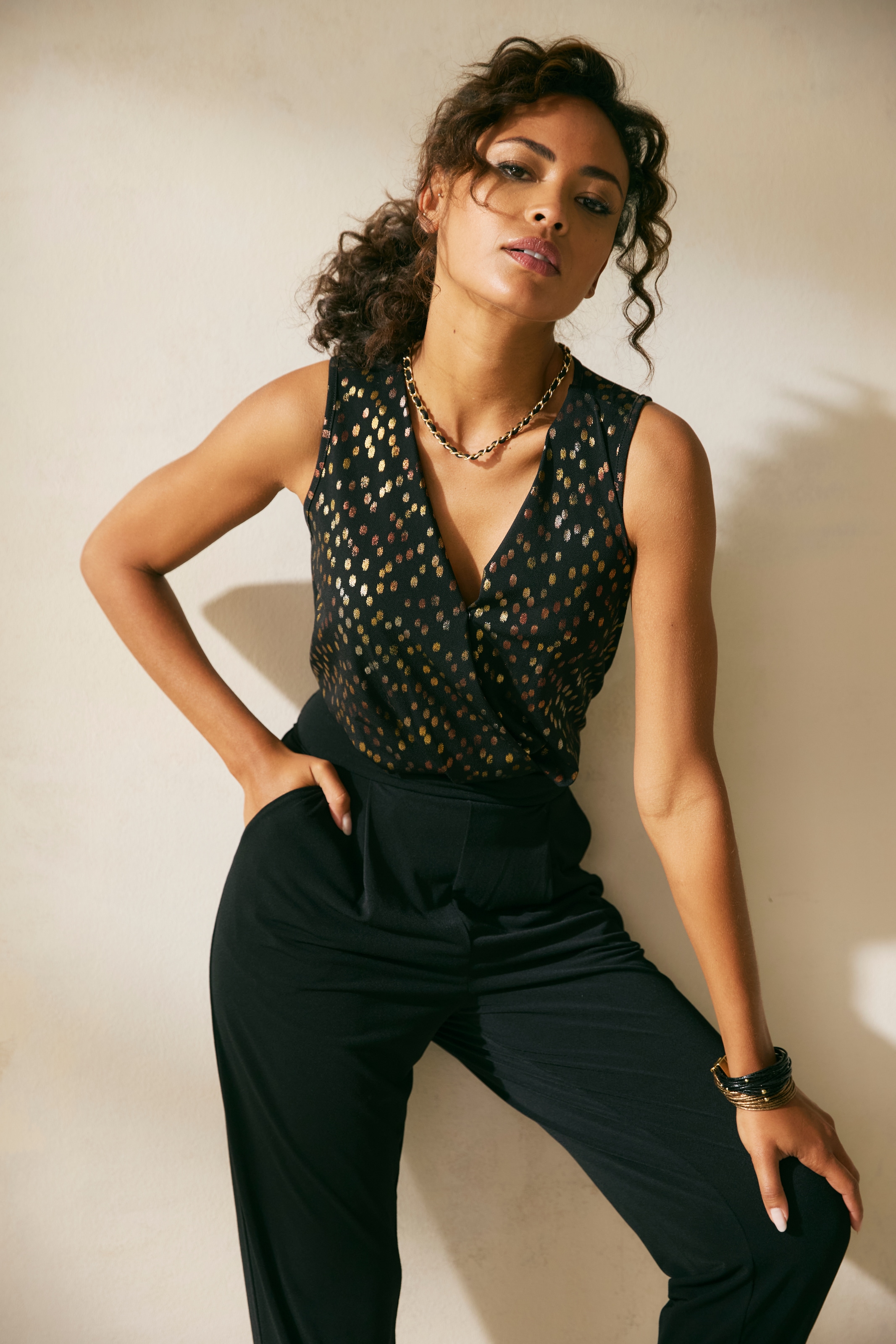 LASCANA Overall mit bedrucktem Oberteil, eleganter Jumpsuit, Business-Look, festlich