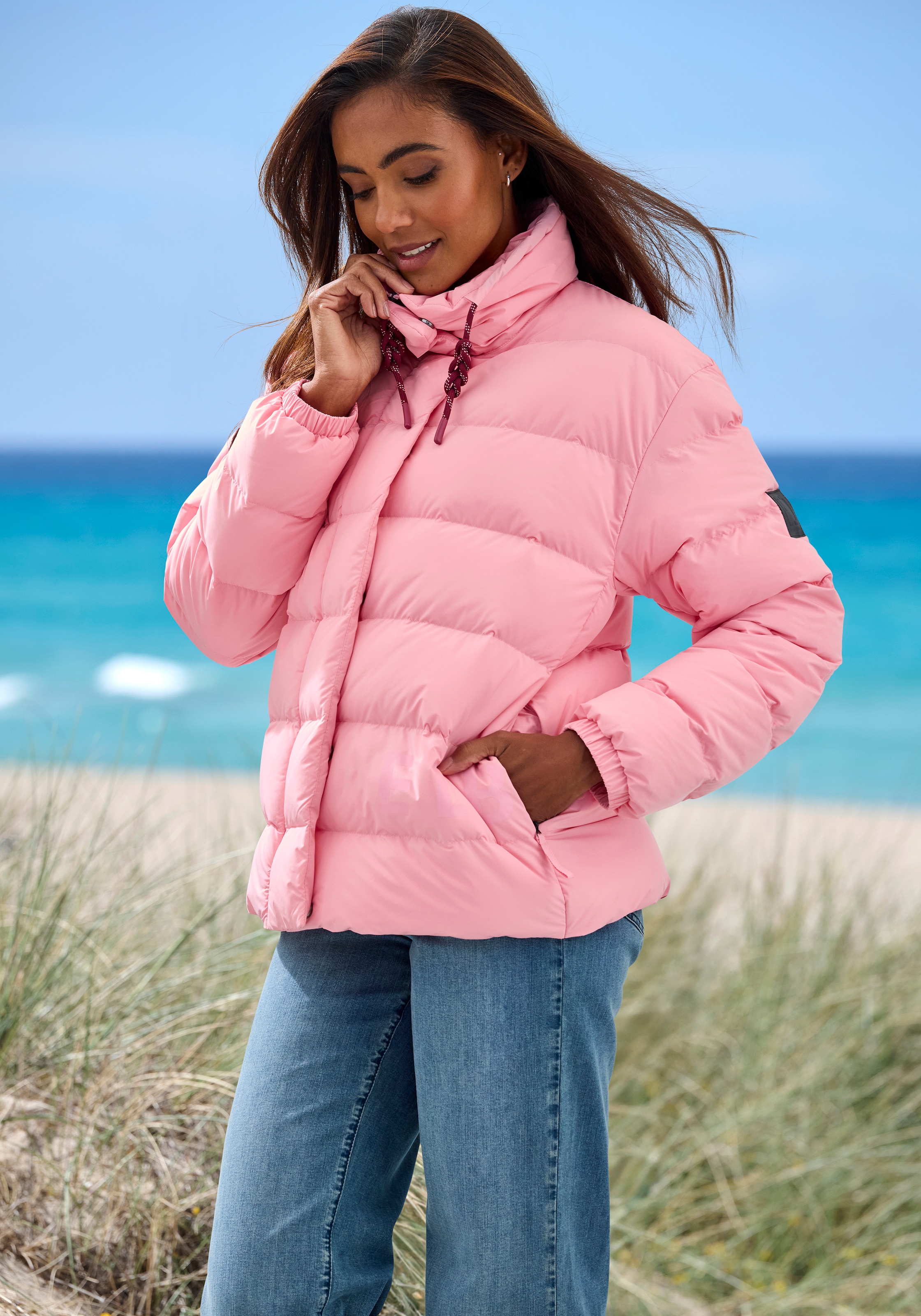 Elbsand Steppjacke mit grossem seitlichen Logo-Print