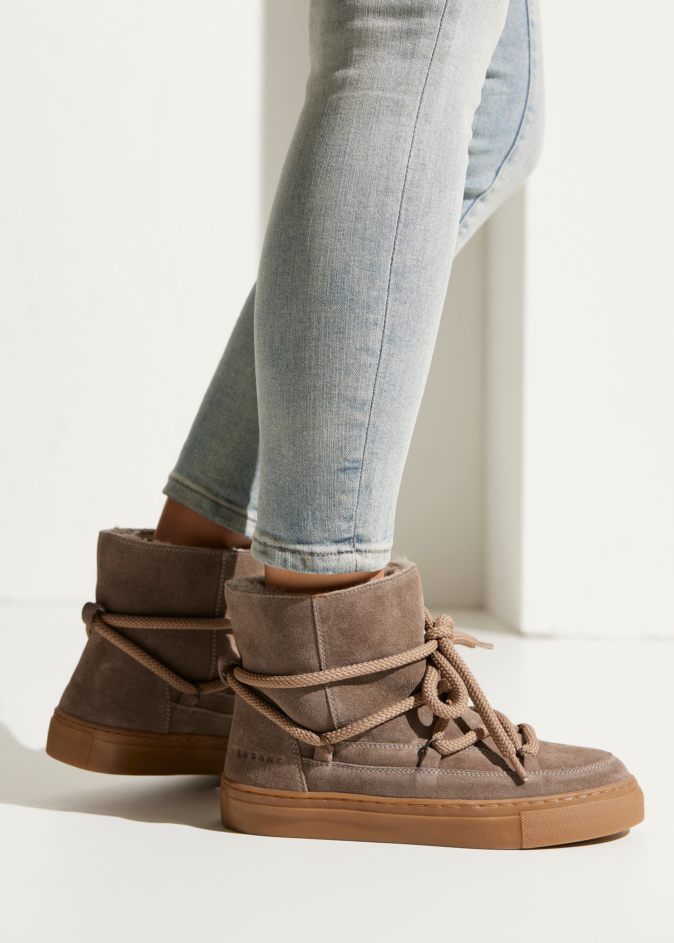 Elbsand Stiefelette »Boots, Winterstiefelette«  Winterboots, Stiefel aus Leder mit kuscheligem Lammfell