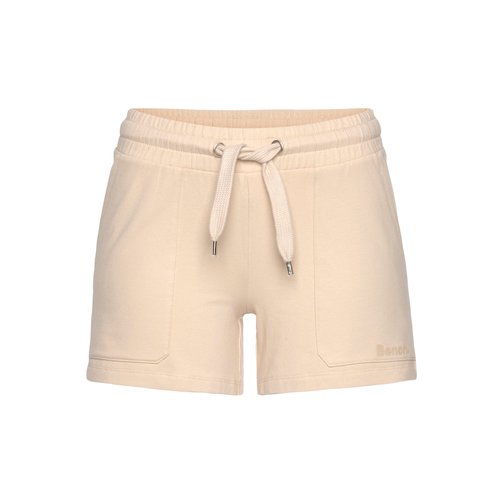 Bench. Loungewear Relaxshorts, mit aufgesetzten Taschen, Loungeanzug