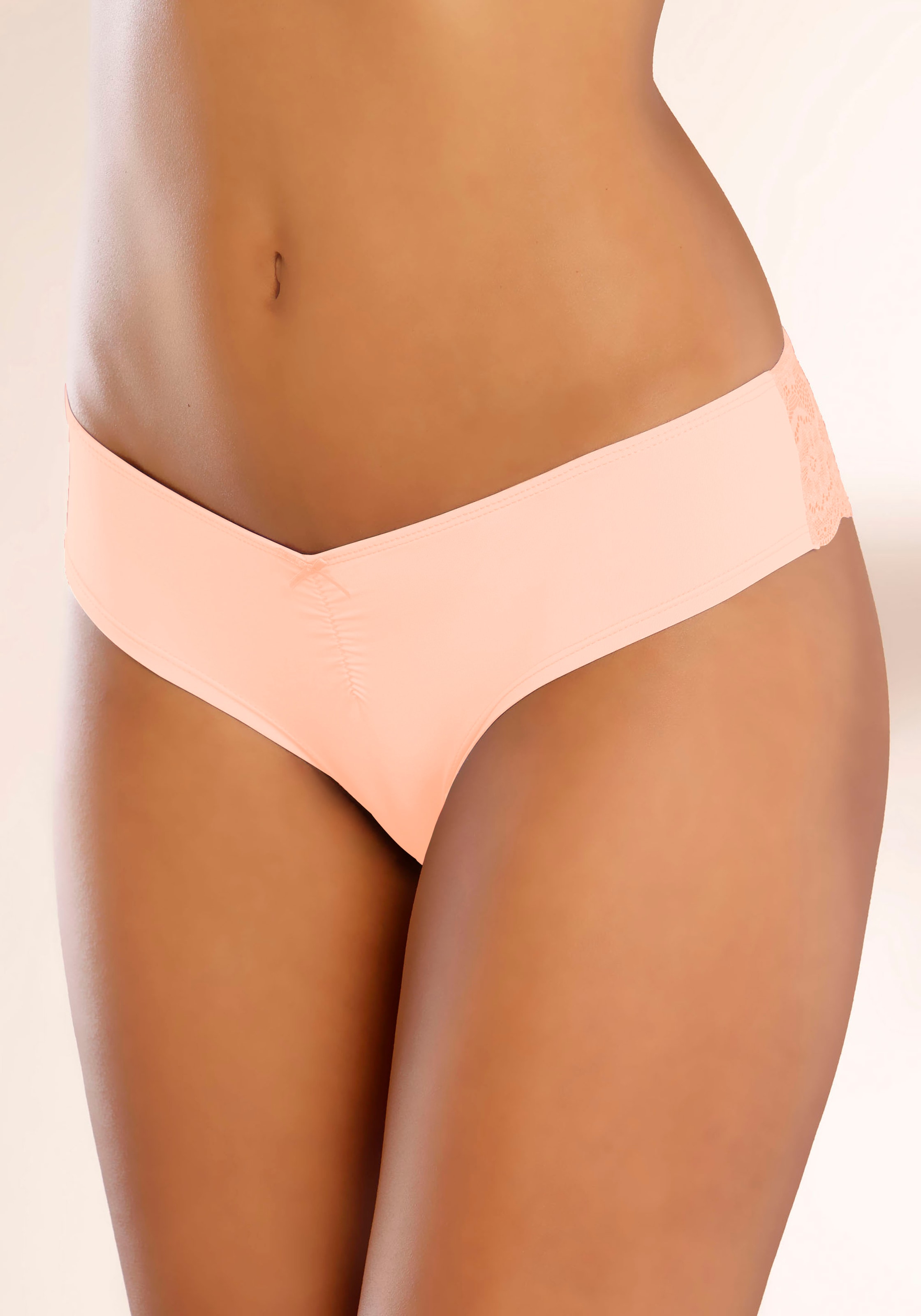 LASCANA Brasilslip mit schöner Spitze hinten