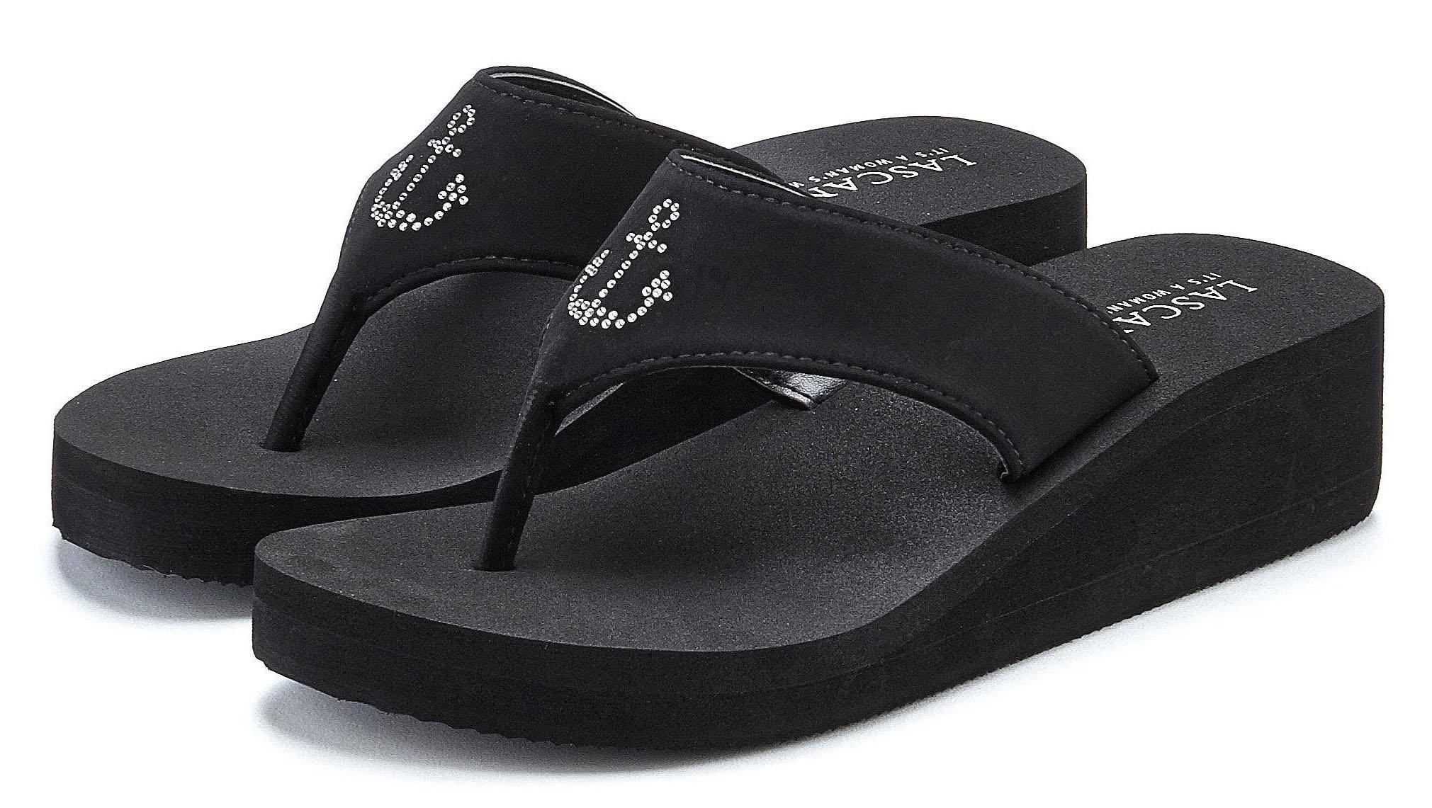 LASCANA Badezehentrenner Sandale, Pantolette, Badeschuh mit Keilabsatz und Schmucksteinen VEGAN