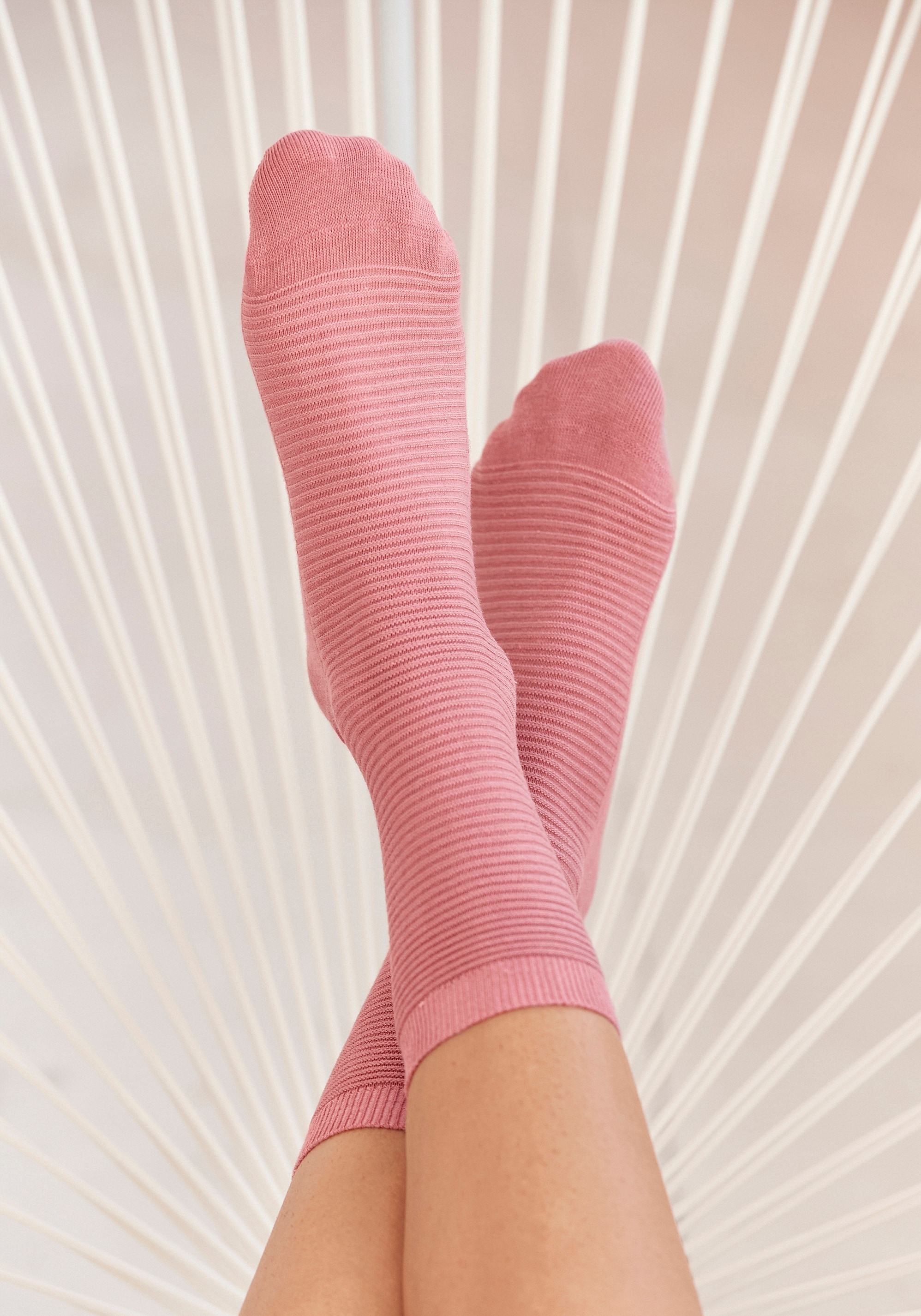 Bench. Basicsocken, (Packung, 6 Paar), in Rippstruktur
