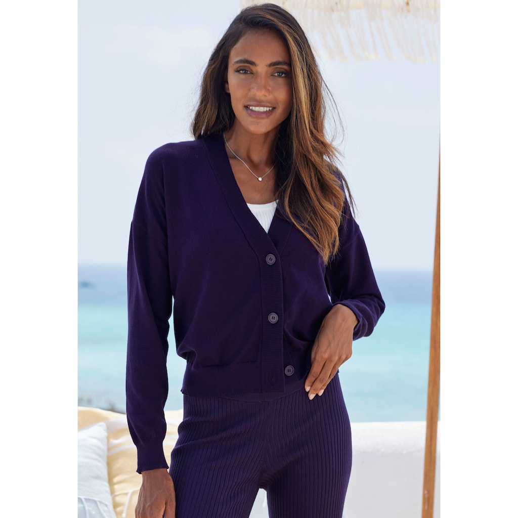 LASCANA Strickjacke, in kurzer Form, Loungewear