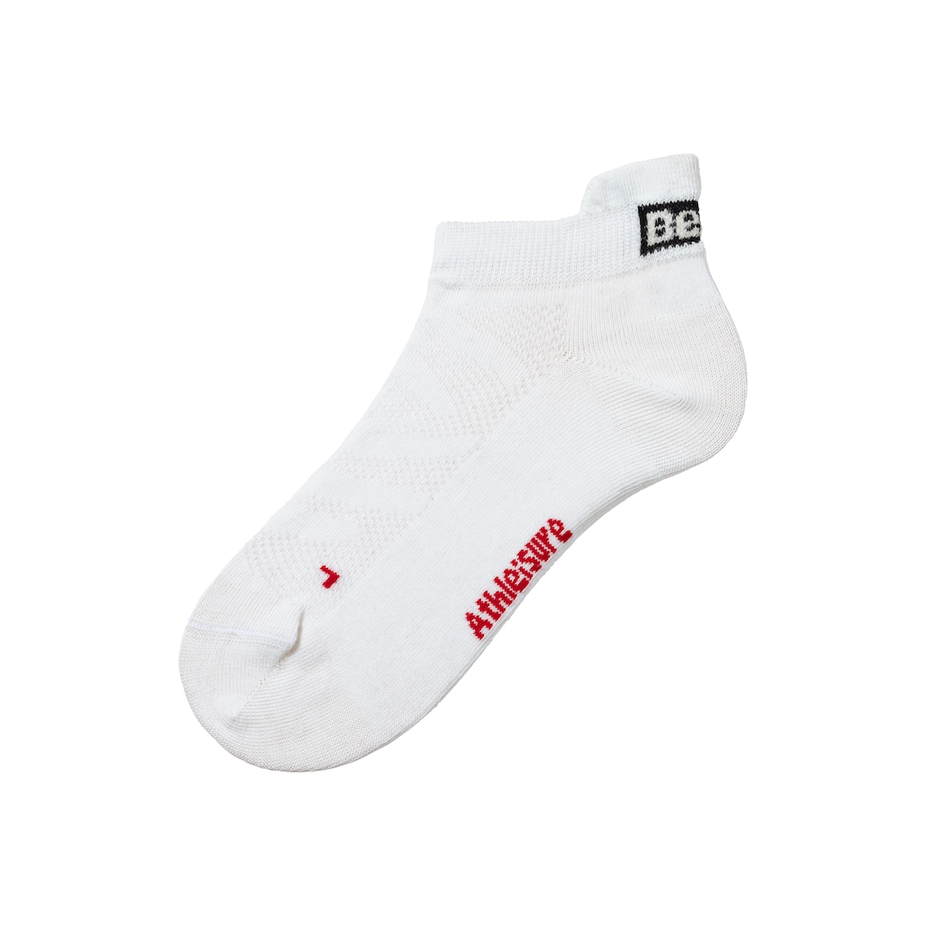 Bench. Sneakersocken, (Packung, 6 Paar), mit Lüftungskanälen in Netzstruktur