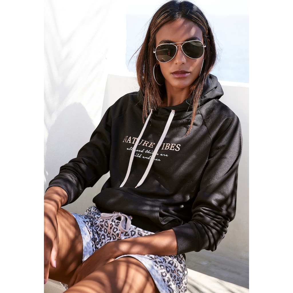 LASCANA Hoodie, mit Kängurutasche, Loungeanzug