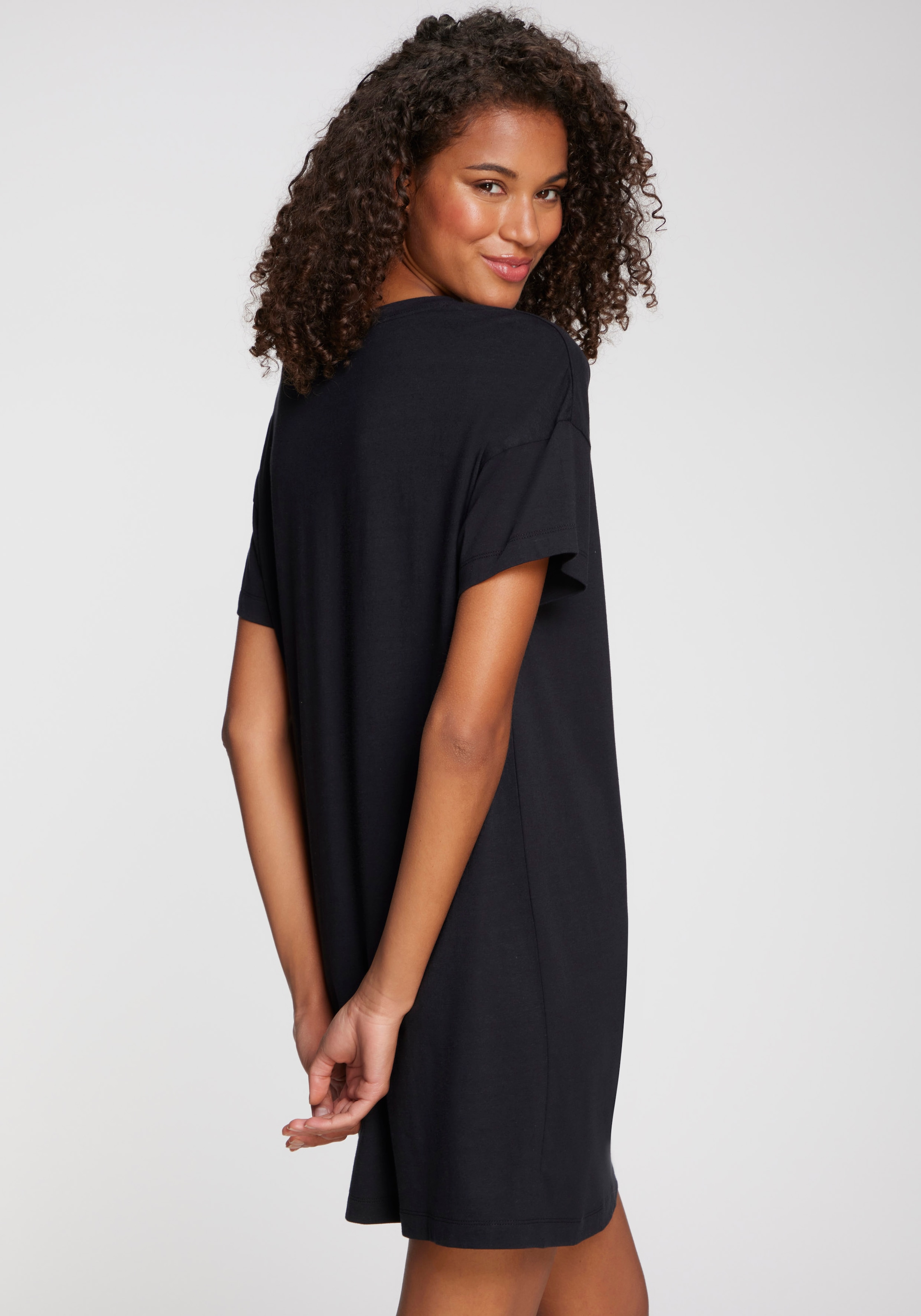 s.Oliver Nachthemd 1 tlg. tlg. mit kleinem Herzprint auf der Brust