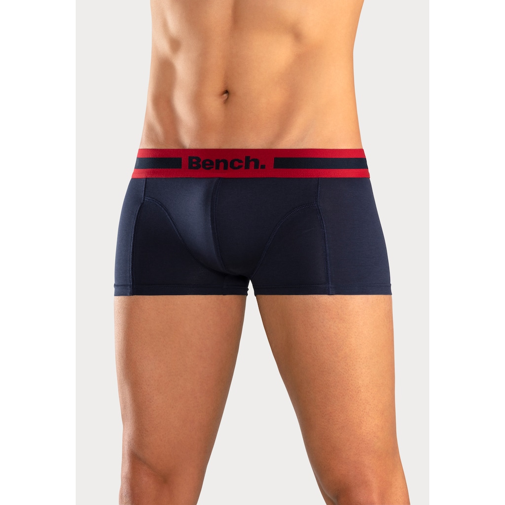 Bench. Hipster, (Packung, 4 St.), knapp sitzende Boxershorts aus Baumwollmischung