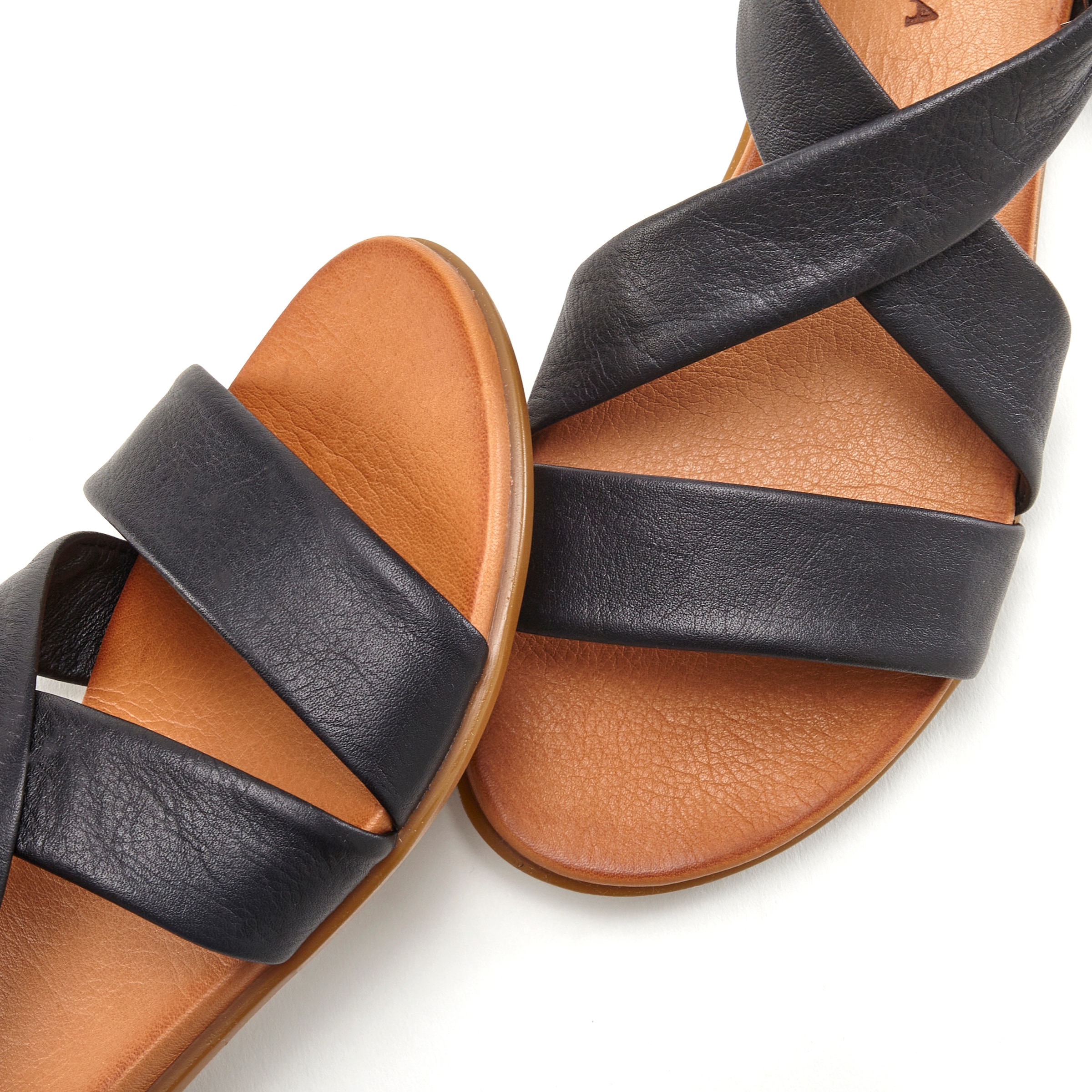 LASCANA Sandale »Sommerschuh«, aus Leder mit raffinierten Riemchen, Sandalette, Sommerschuh