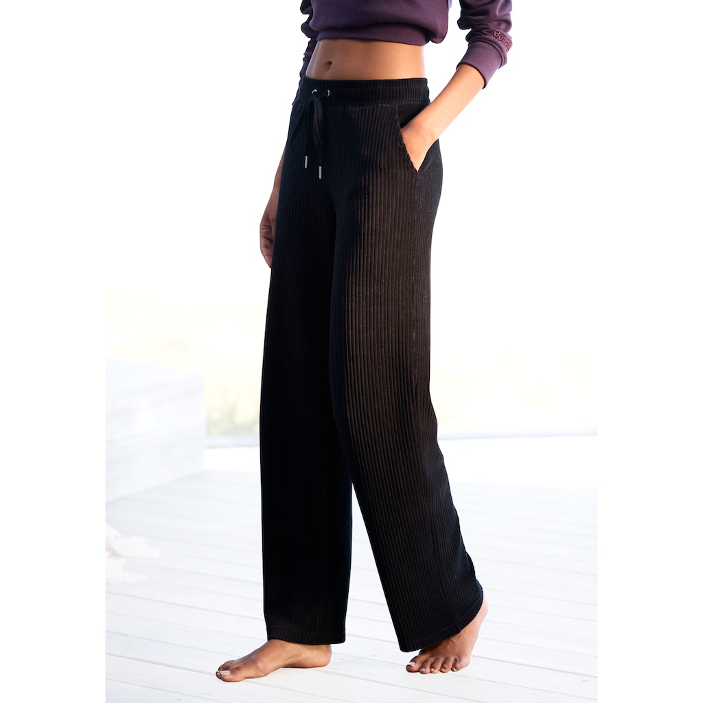 Vivance Homewearhose, mit breiter elastischen Cord Struktur, Loungewear