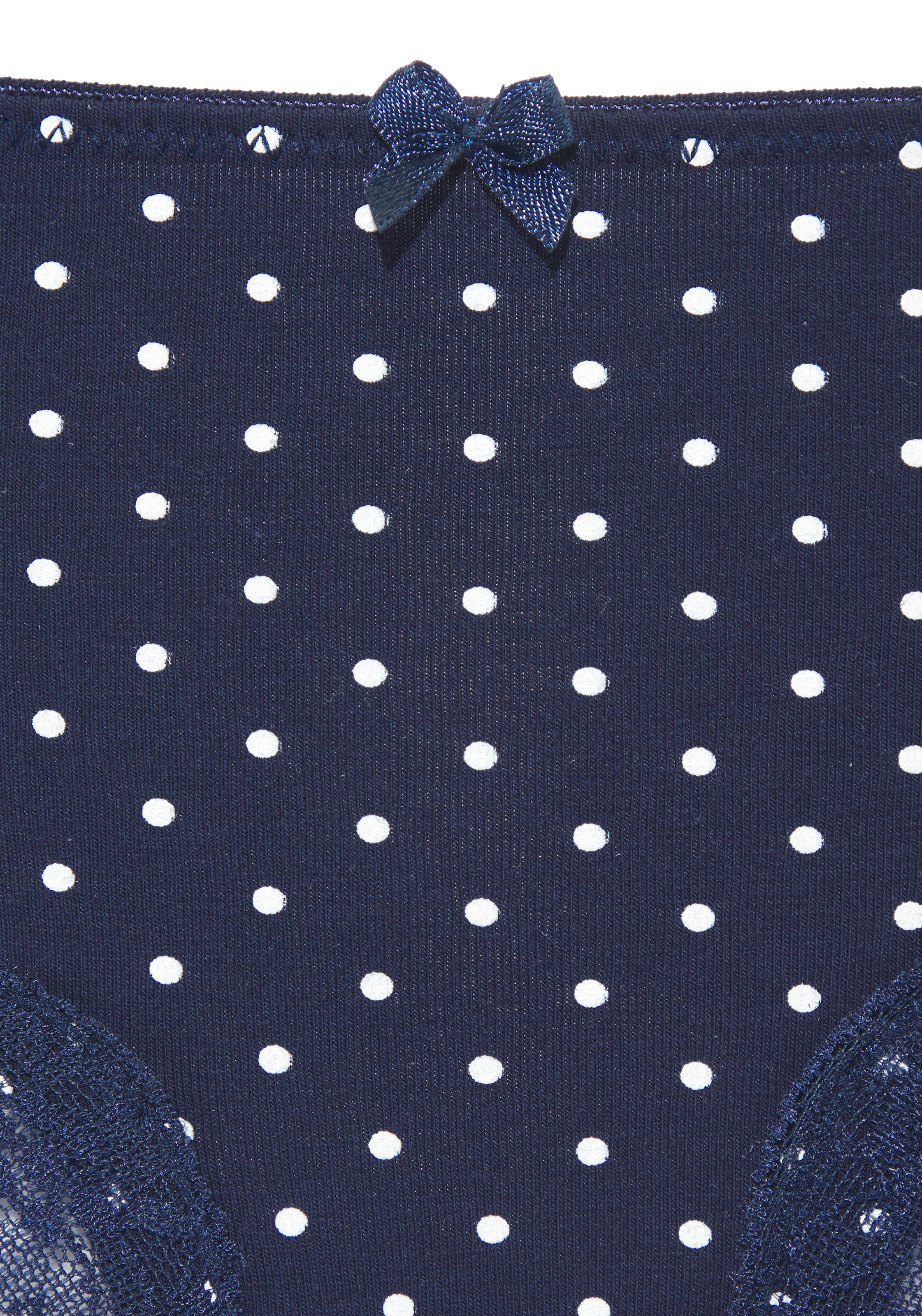 LASCANA Slip 3er-Pack,  aus elastischer Baumwolle mit zarter Spitze