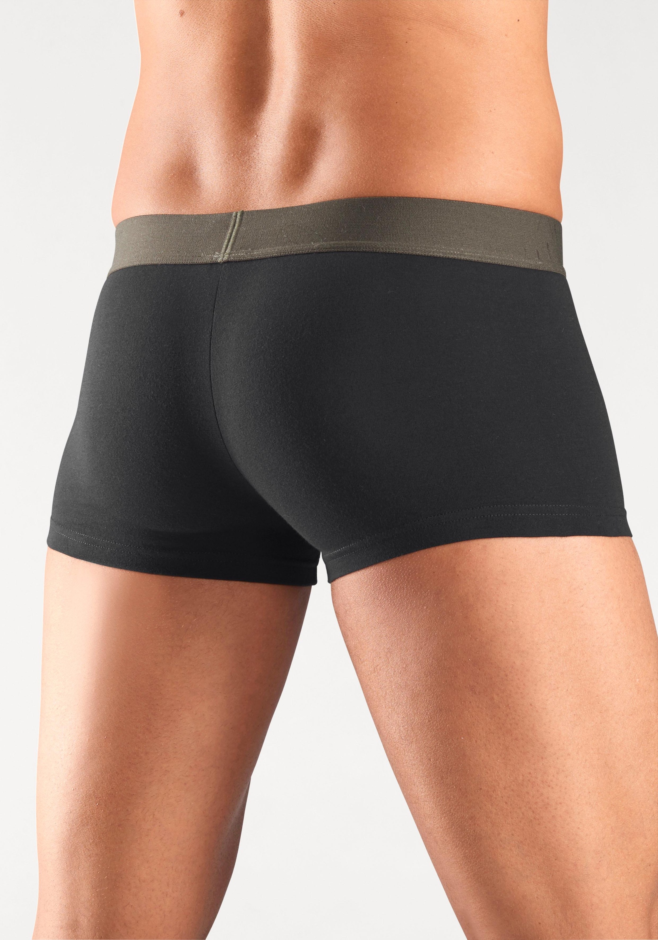 s.Oliver Hipster, (Packung, 4 St.), knapp sitzende Boxershorts für Herren aus Baumwoll-Mix