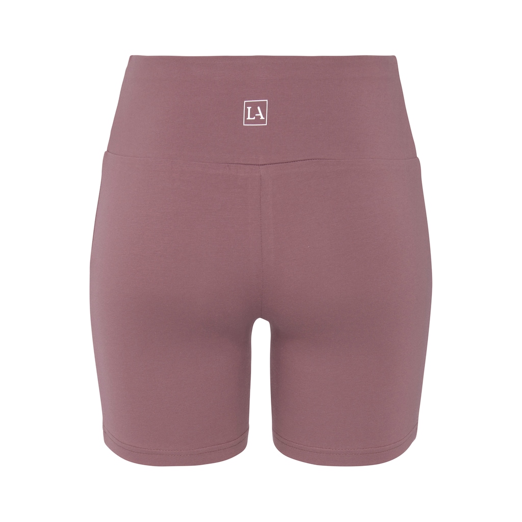 LASCANA Shorts, mit breitem Bündchen und Logodruck