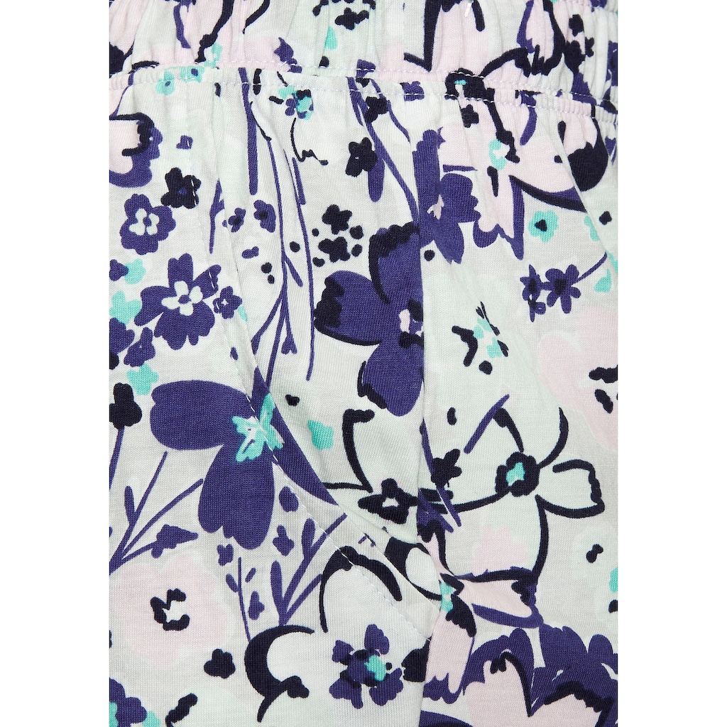 s.Oliver Pyjamahose, mit schönem Allover-Print