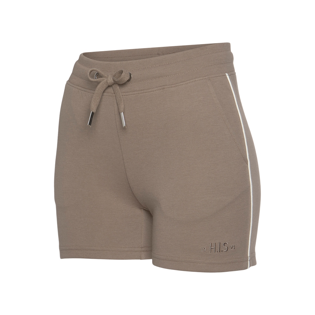 H.I.S Shorts, mit seitlicher weisser Paspel