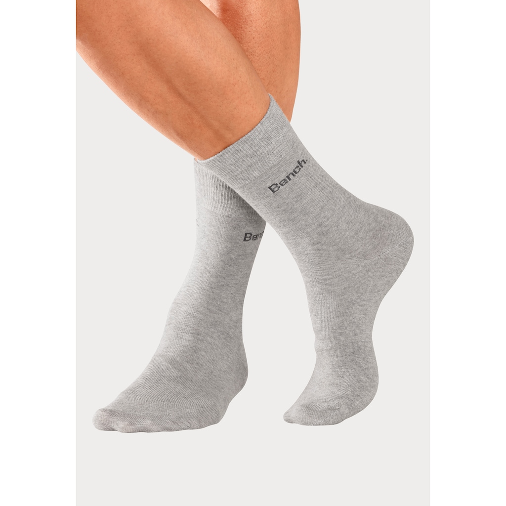 Bench. Basicsocken, (Packung, 4 Paar), in angenehm weicher Markenqualität