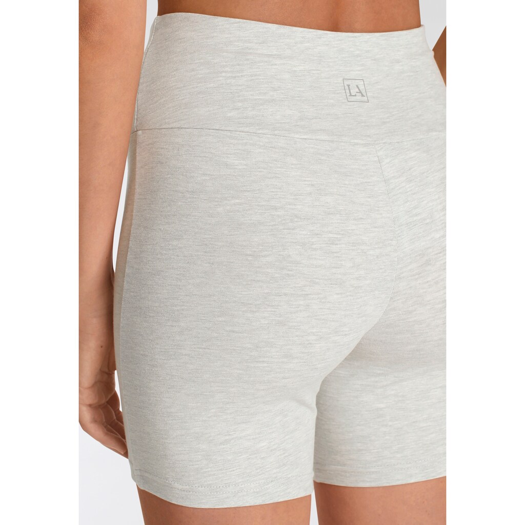 LASCANA Shorts, mit breitem Bündchen und Logodruck