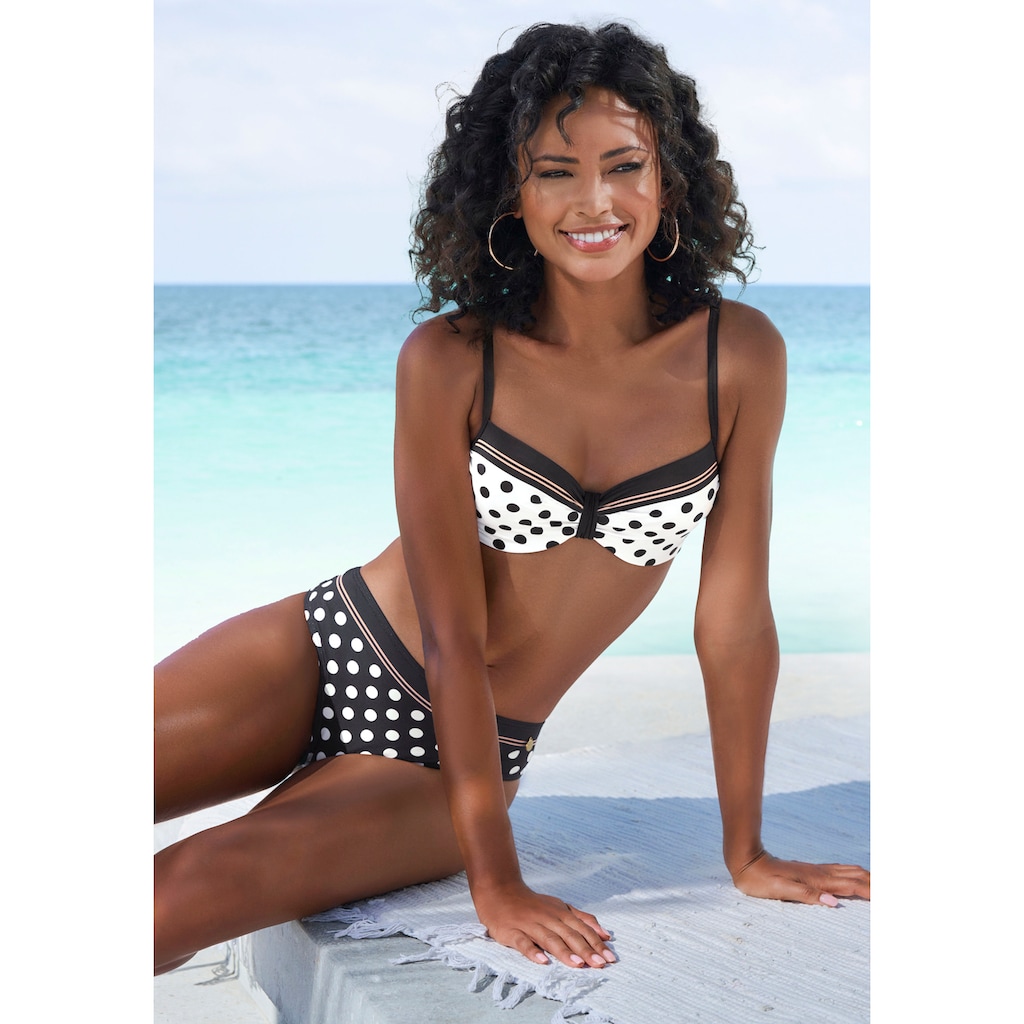 LASCANA Bügel-Bikini, mit süssen Tupfen
