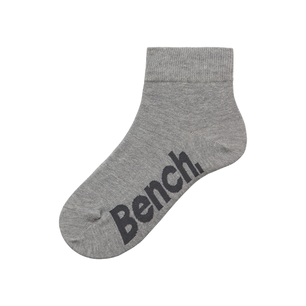 Bench. Kurzsocken, (Federtasche, 7 Paar), in ansprechendem Mäppchen mit Reissverschluss